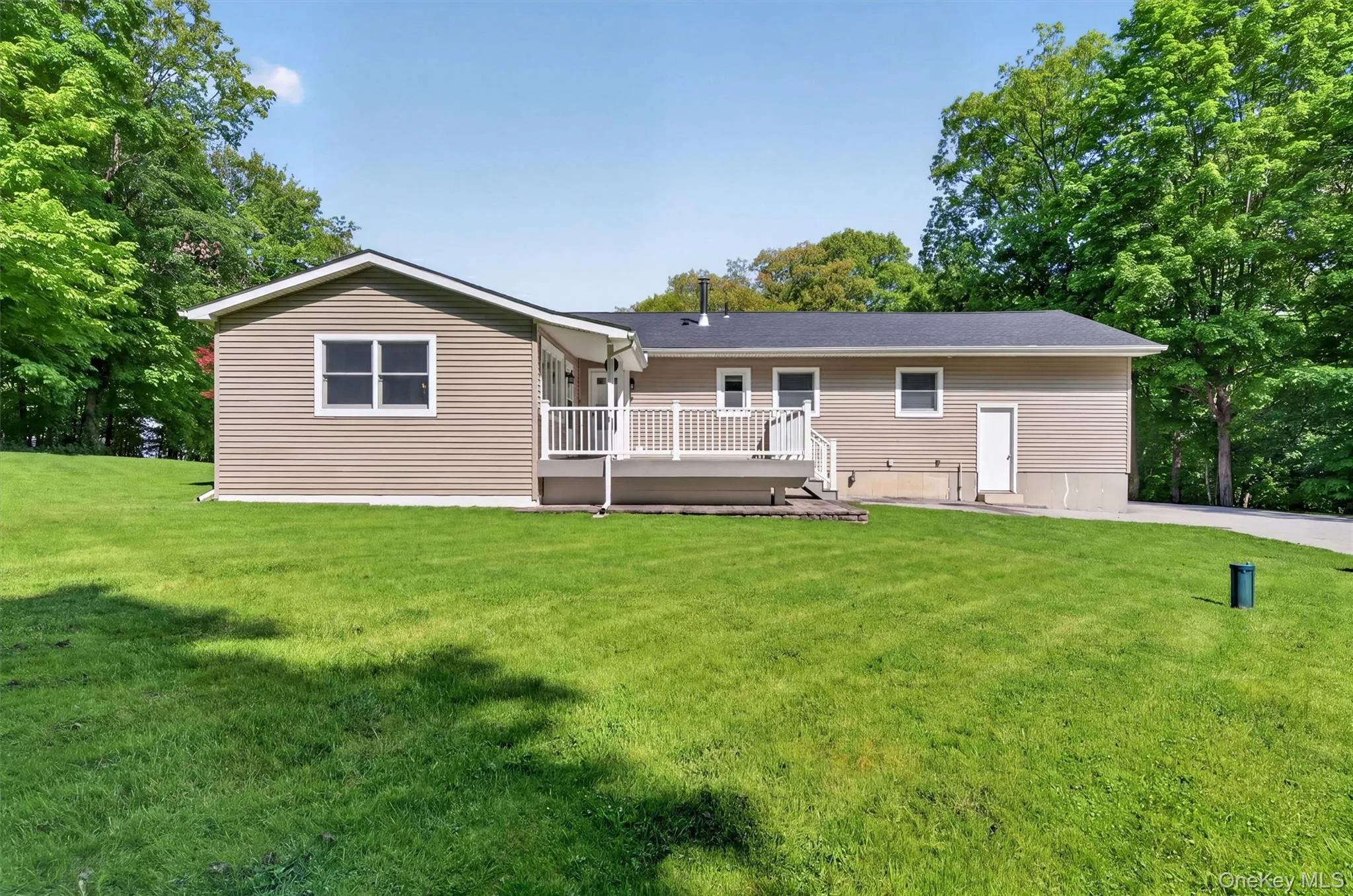 38 Emperor Lane, Crawford, NY, 3 Bedrooms Bedrooms, 6 Rooms Rooms,2 BathroomsBathrooms,Residential,For Rent,Emperor,0,998454 38 Emperor Lane, Crawford, NY, 3 Bedrooms Bedrooms, 6 Rooms Rooms,2 BathroomsBathrooms,Residential,For Rent,Emperor,0,998454