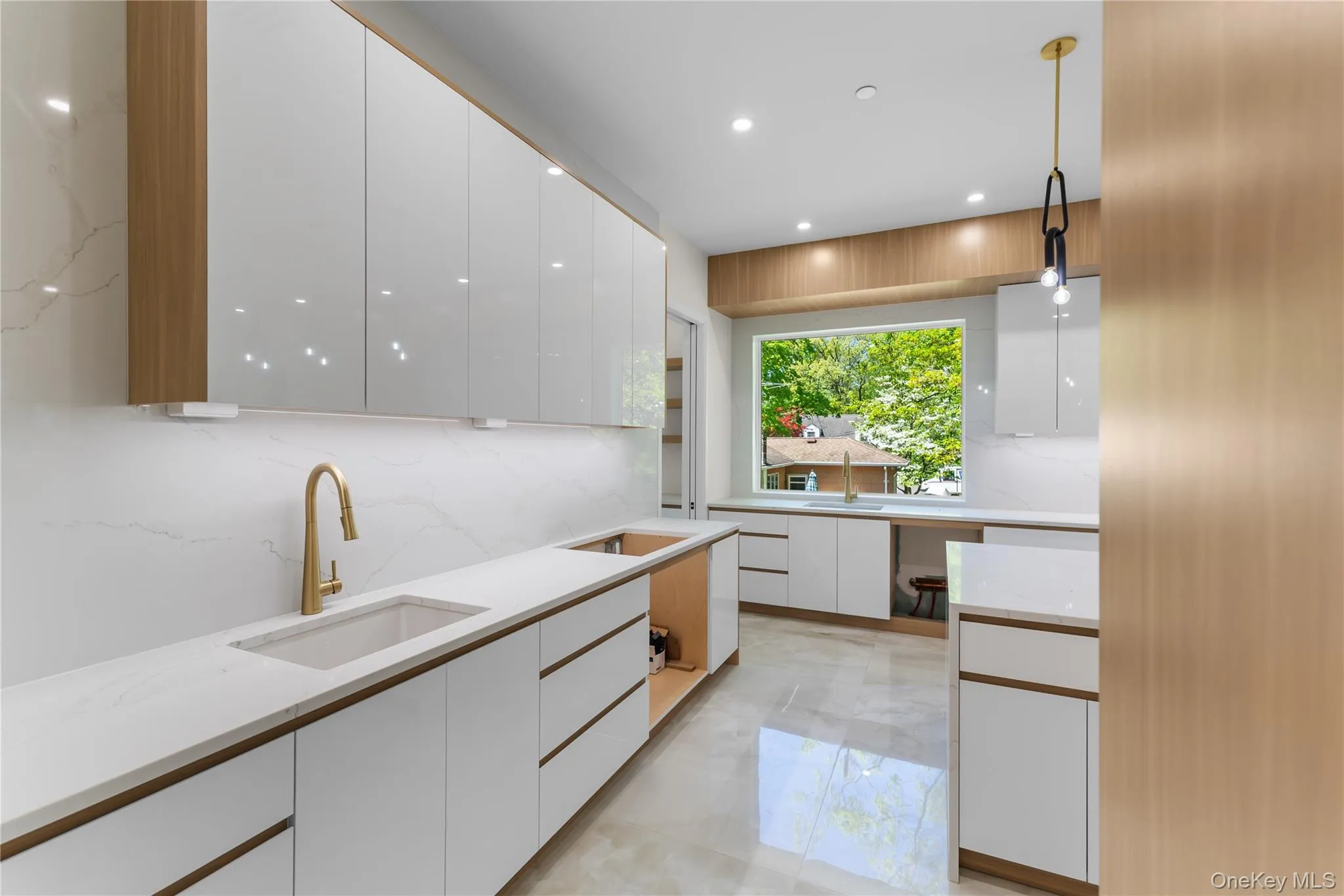 12 Miele Road, Ramapo, NY, 9 Bedrooms Bedrooms, 17 Rooms Rooms,6 BathroomsBathrooms,Residential,For Rent,Miele,0,998455 12 Miele Road, Ramapo, NY, 9 Bedrooms Bedrooms, 17 Rooms Rooms,6 BathroomsBathrooms,Residential,For Rent,Miele,0,998455