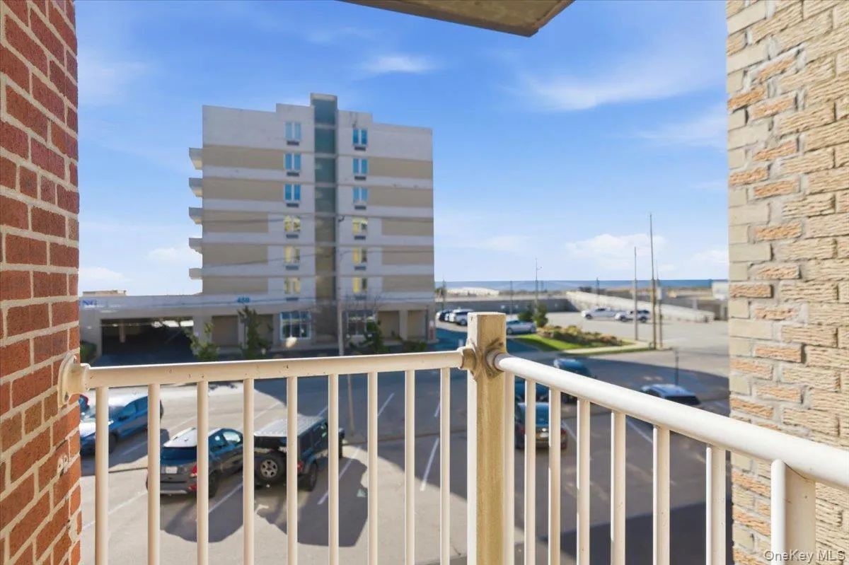 Private South facing Balcony with Ocean and Boardwalk views Private South facing Balcony with Ocean and Boardwalk views