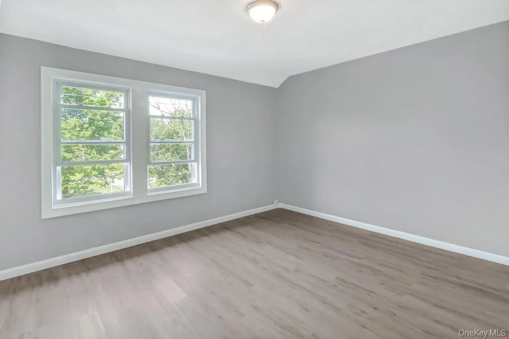 6 Bush Avenue, Newburgh (city), NY, 2 Bedrooms Bedrooms, 5 Rooms Rooms,1 BathroomBathrooms,Residential Sale,For Rent,Bush,0,998478 6 Bush Avenue, Newburgh (city), NY, 2 Bedrooms Bedrooms, 5 Rooms Rooms,1 BathroomBathrooms,Residential Sale,For Rent,Bush,0,998478