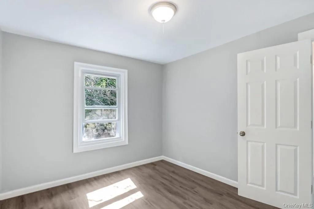 6 Bush Avenue, Newburgh (city), NY, 2 Bedrooms Bedrooms, 5 Rooms Rooms,1 BathroomBathrooms,Residential Sale,For Rent,Bush,0,998478 6 Bush Avenue, Newburgh (city), NY, 2 Bedrooms Bedrooms, 5 Rooms Rooms,1 BathroomBathrooms,Residential Sale,For Rent,Bush,0,998478