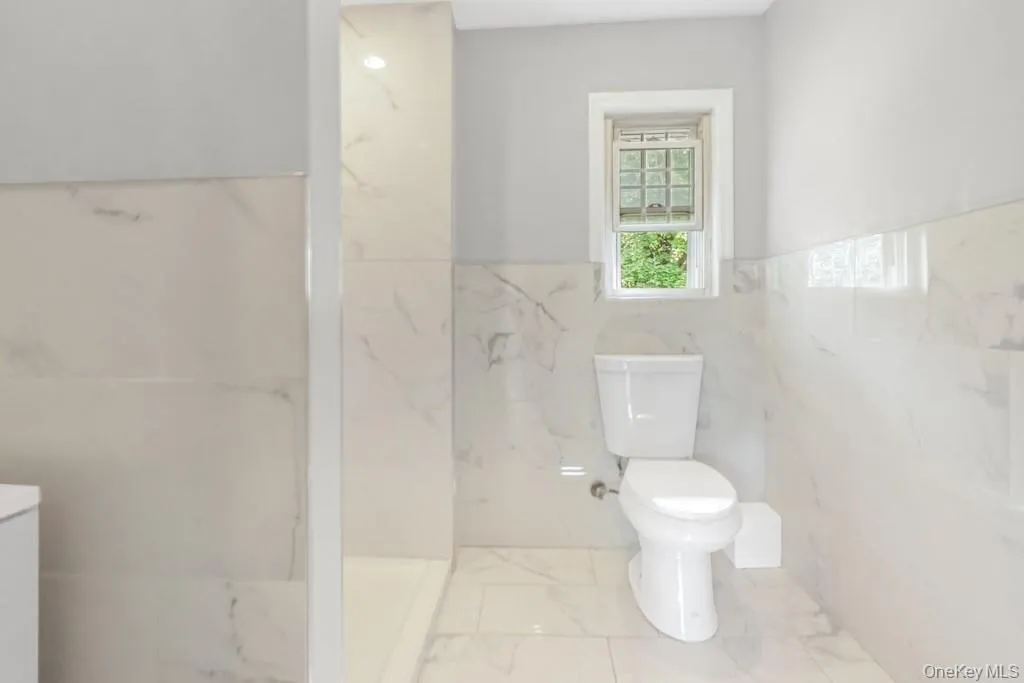 6 Bush Avenue, Newburgh (city), NY, 2 Bedrooms Bedrooms, 5 Rooms Rooms,1 BathroomBathrooms,Residential Sale,For Rent,Bush,0,998478 6 Bush Avenue, Newburgh (city), NY, 2 Bedrooms Bedrooms, 5 Rooms Rooms,1 BathroomBathrooms,Residential Sale,For Rent,Bush,0,998478
