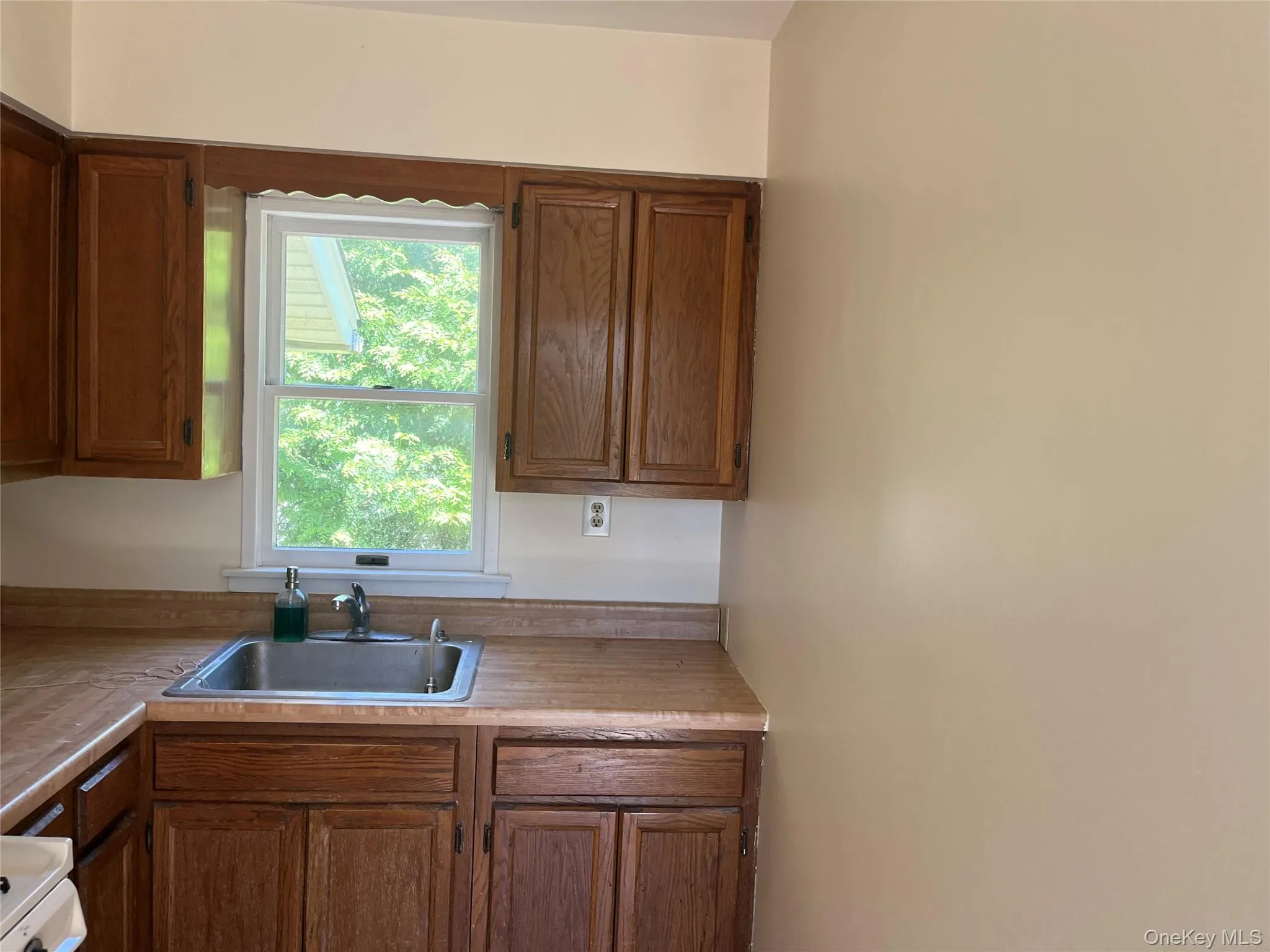 45 Middletown Road, Orangetown, NY, 2 Bedrooms Bedrooms, 4 Rooms Rooms,1 BathroomBathrooms,Residential Lease,For Rent,Middletown,0,998480 45 Middletown Road, Orangetown, NY, 2 Bedrooms Bedrooms, 4 Rooms Rooms,1 BathroomBathrooms,Residential Lease,For Rent,Middletown,0,998480