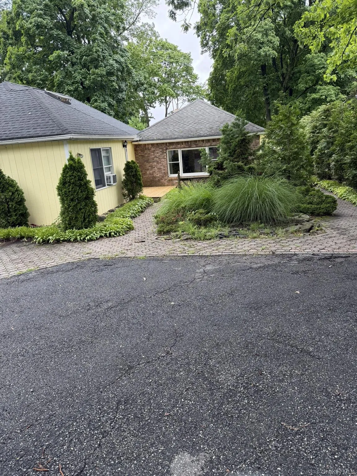 45 Middletown Road, Orangetown, NY, 2 Bedrooms Bedrooms, 4 Rooms Rooms,1 BathroomBathrooms,Residential Lease,For Rent,Middletown,0,998480 45 Middletown Road, Orangetown, NY, 2 Bedrooms Bedrooms, 4 Rooms Rooms,1 BathroomBathrooms,Residential Lease,For Rent,Middletown,0,998480
