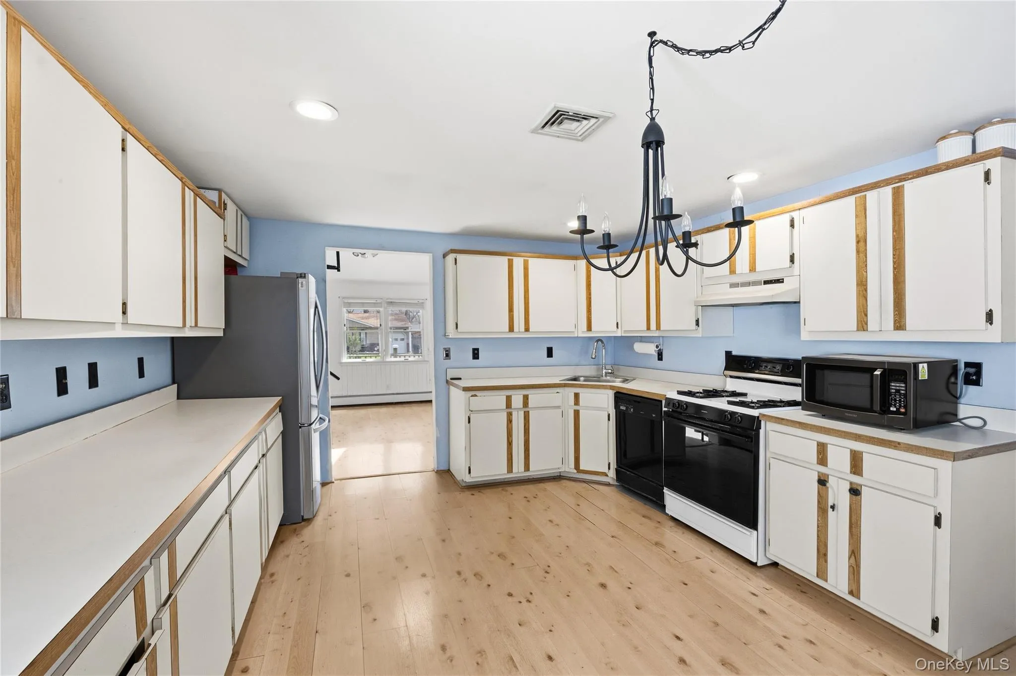 92 Wauwepex Trail, Brookhaven, NY, 2 Bedrooms Bedrooms, 6 Rooms Rooms,1 BathroomBathrooms,Residential,For Rent,Wauwepex,0,998487 92 Wauwepex Trail, Brookhaven, NY, 2 Bedrooms Bedrooms, 6 Rooms Rooms,1 BathroomBathrooms,Residential,For Rent,Wauwepex,0,998487
