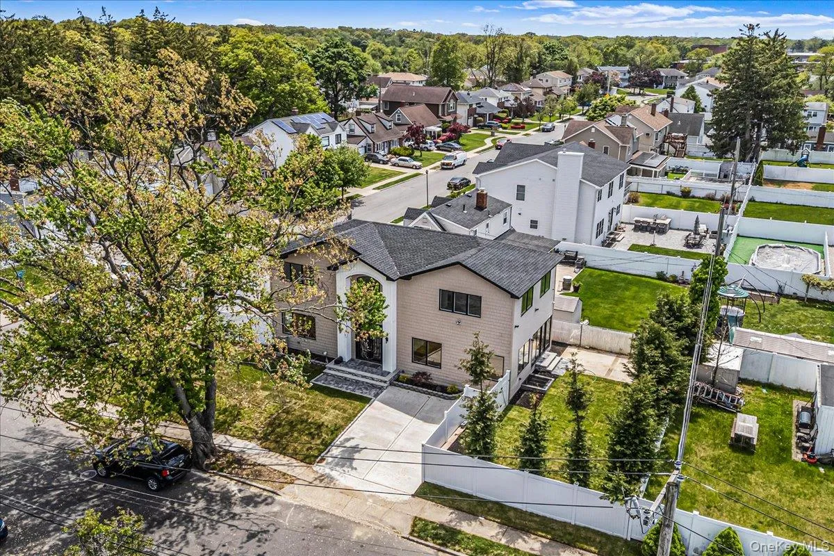 29 Baldwin Drive, Hempstead, NY, 4 Bedrooms Bedrooms, 9 Rooms Rooms,4 BathroomsBathrooms,Residential,For Rent,Baldwin,0,998492 29 Baldwin Drive, Hempstead, NY, 4 Bedrooms Bedrooms, 9 Rooms Rooms,4 BathroomsBathrooms,Residential,For Rent,Baldwin,0,998492
