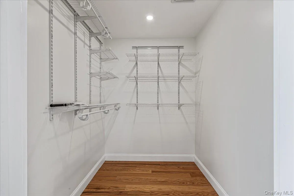 29 Baldwin Drive, Hempstead, NY, 4 Bedrooms Bedrooms, 9 Rooms Rooms,4 BathroomsBathrooms,Residential,For Rent,Baldwin,0,998492 29 Baldwin Drive, Hempstead, NY, 4 Bedrooms Bedrooms, 9 Rooms Rooms,4 BathroomsBathrooms,Residential,For Rent,Baldwin,0,998492