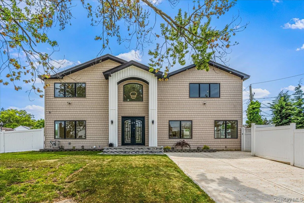 29 Baldwin Drive, Hempstead, NY, 4 Bedrooms Bedrooms, 9 Rooms Rooms,4 BathroomsBathrooms,Residential,For Rent,Baldwin,0,998492 29 Baldwin Drive, Hempstead, NY, 4 Bedrooms Bedrooms, 9 Rooms Rooms,4 BathroomsBathrooms,Residential,For Rent,Baldwin,0,998492