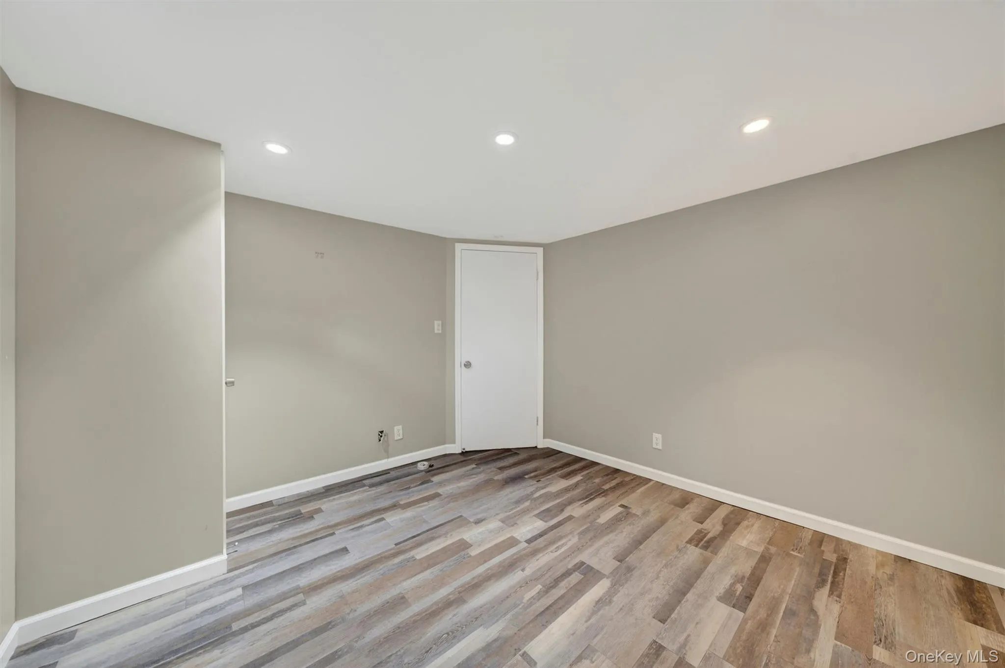 50 Bonney Court, Monroe, NY, 2 Bedrooms Bedrooms, 7 Rooms Rooms,2 BathroomsBathrooms,Residential Lease,For Rent,Bonney,0,998494 50 Bonney Court, Monroe, NY, 2 Bedrooms Bedrooms, 7 Rooms Rooms,2 BathroomsBathrooms,Residential Lease,For Rent,Bonney,0,998494
