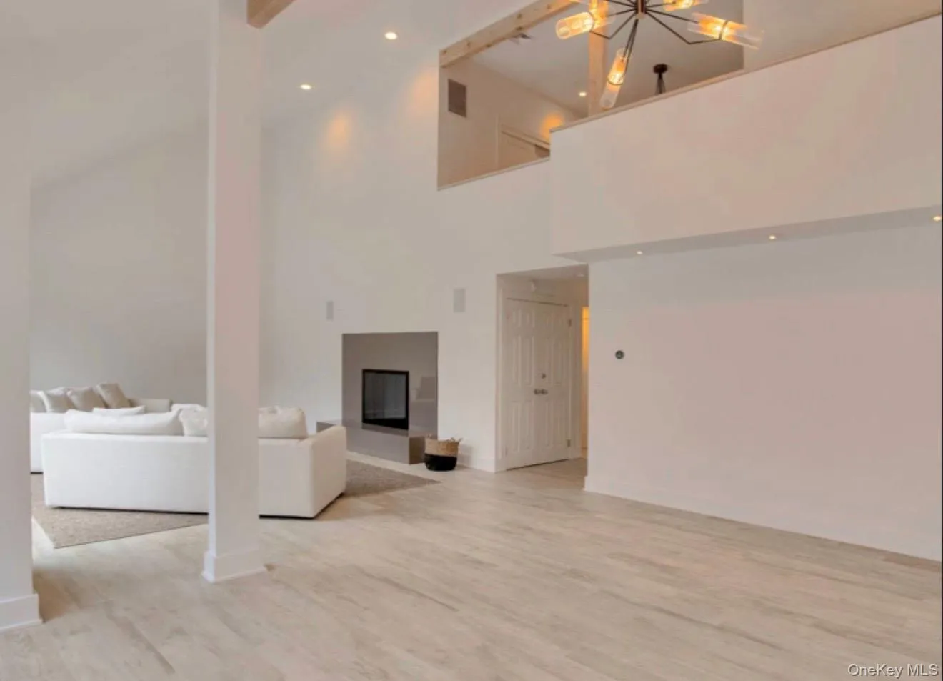 263 Ferry Road, Southampton, NY, 5 Bedrooms Bedrooms, 11 Rooms Rooms,3 BathroomsBathrooms,Residential Sale,For Rent,Ferry,0,998496 263 Ferry Road, Southampton, NY, 5 Bedrooms Bedrooms, 11 Rooms Rooms,3 BathroomsBathrooms,Residential Sale,For Rent,Ferry,0,998496