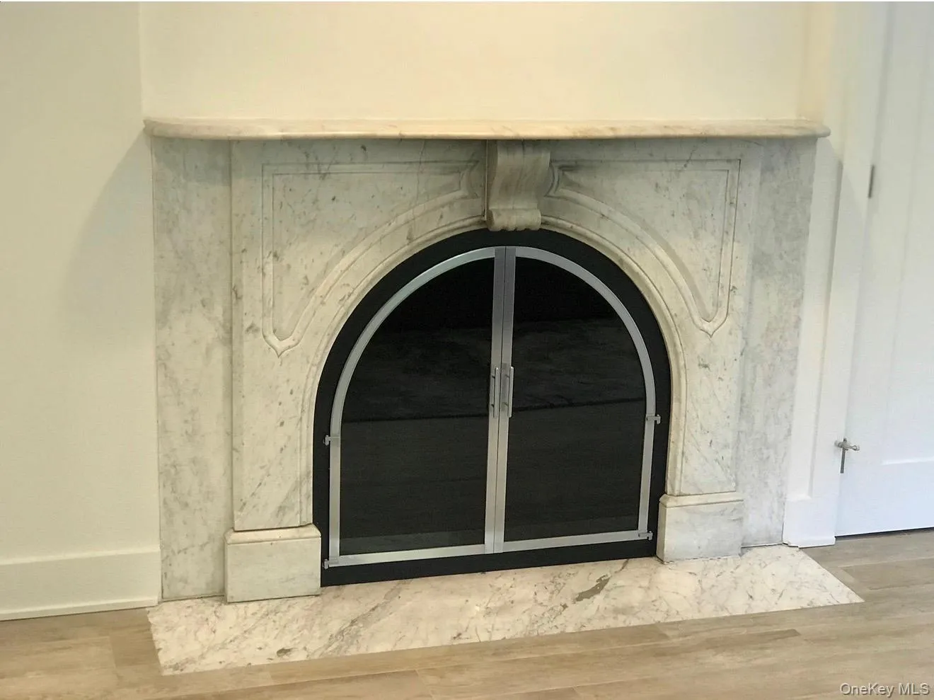 263 Ferry Road, Southampton, NY, 5 Bedrooms Bedrooms, 11 Rooms Rooms,3 BathroomsBathrooms,Residential Sale,For Rent,Ferry,0,998496 263 Ferry Road, Southampton, NY, 5 Bedrooms Bedrooms, 11 Rooms Rooms,3 BathroomsBathrooms,Residential Sale,For Rent,Ferry,0,998496