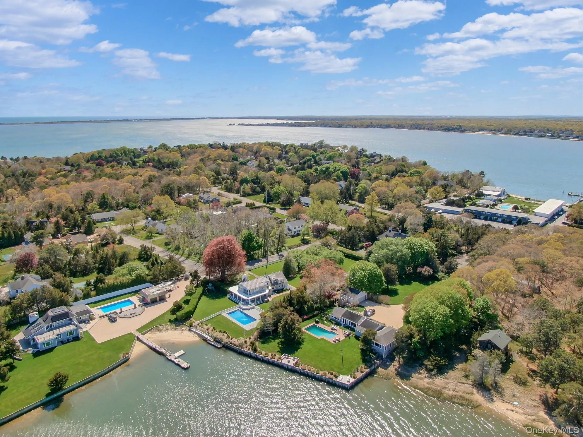 4 Hampton Harbor Road, Southampton, NY, 5 Bedrooms Bedrooms, 9 Rooms Rooms,3 BathroomsBathrooms,Residential Lease,For Rent,Hampton Harbor,0,998497 4 Hampton Harbor Road, Southampton, NY, 5 Bedrooms Bedrooms, 9 Rooms Rooms,3 BathroomsBathrooms,Residential Lease,For Rent,Hampton Harbor,0,998497