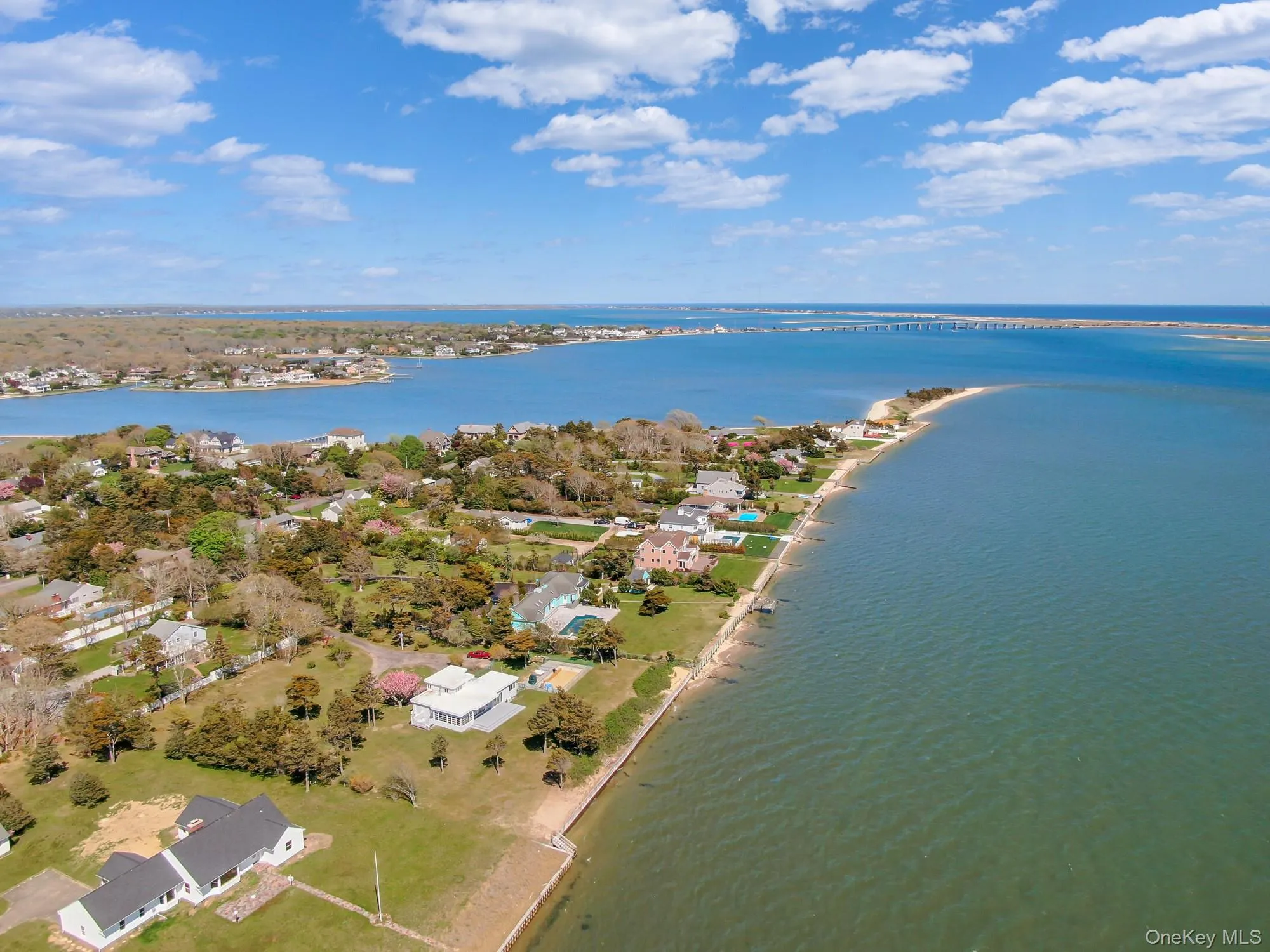 4 Hampton Harbor Road, Southampton, NY, 5 Bedrooms Bedrooms, 9 Rooms Rooms,3 BathroomsBathrooms,Residential Lease,For Rent,Hampton Harbor,0,998497 4 Hampton Harbor Road, Southampton, NY, 5 Bedrooms Bedrooms, 9 Rooms Rooms,3 BathroomsBathrooms,Residential Lease,For Rent,Hampton Harbor,0,998497