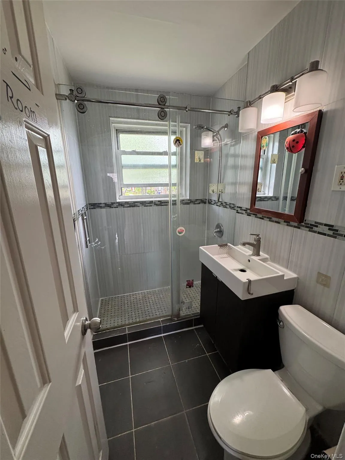 150-19 Jewel Ave, New York, NY, 1 Bedroom Bedrooms, 4 Rooms Rooms,1 BathroomBathrooms,Residential Sale,For Rent,Jewel Ave,0,998500 150-19 Jewel Ave, New York, NY, 1 Bedroom Bedrooms, 4 Rooms Rooms,1 BathroomBathrooms,Residential Sale,For Rent,Jewel Ave,0,998500