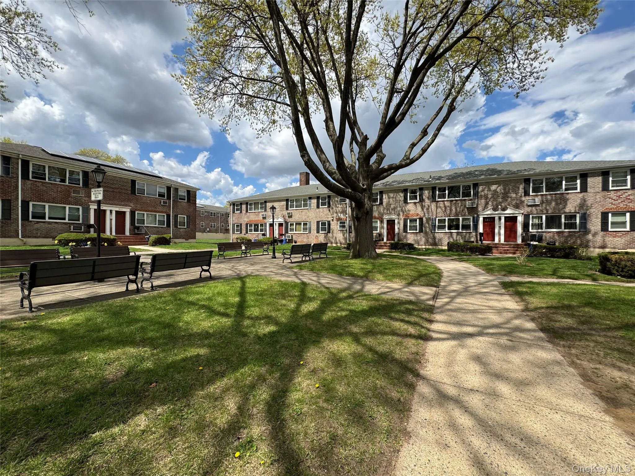 150-19 Jewel Ave, New York, NY, 1 Bedroom Bedrooms, 4 Rooms Rooms,1 BathroomBathrooms,Residential Sale,For Rent,Jewel Ave,0,998500 150-19 Jewel Ave, New York, NY, 1 Bedroom Bedrooms, 4 Rooms Rooms,1 BathroomBathrooms,Residential Sale,For Rent,Jewel Ave,0,998500