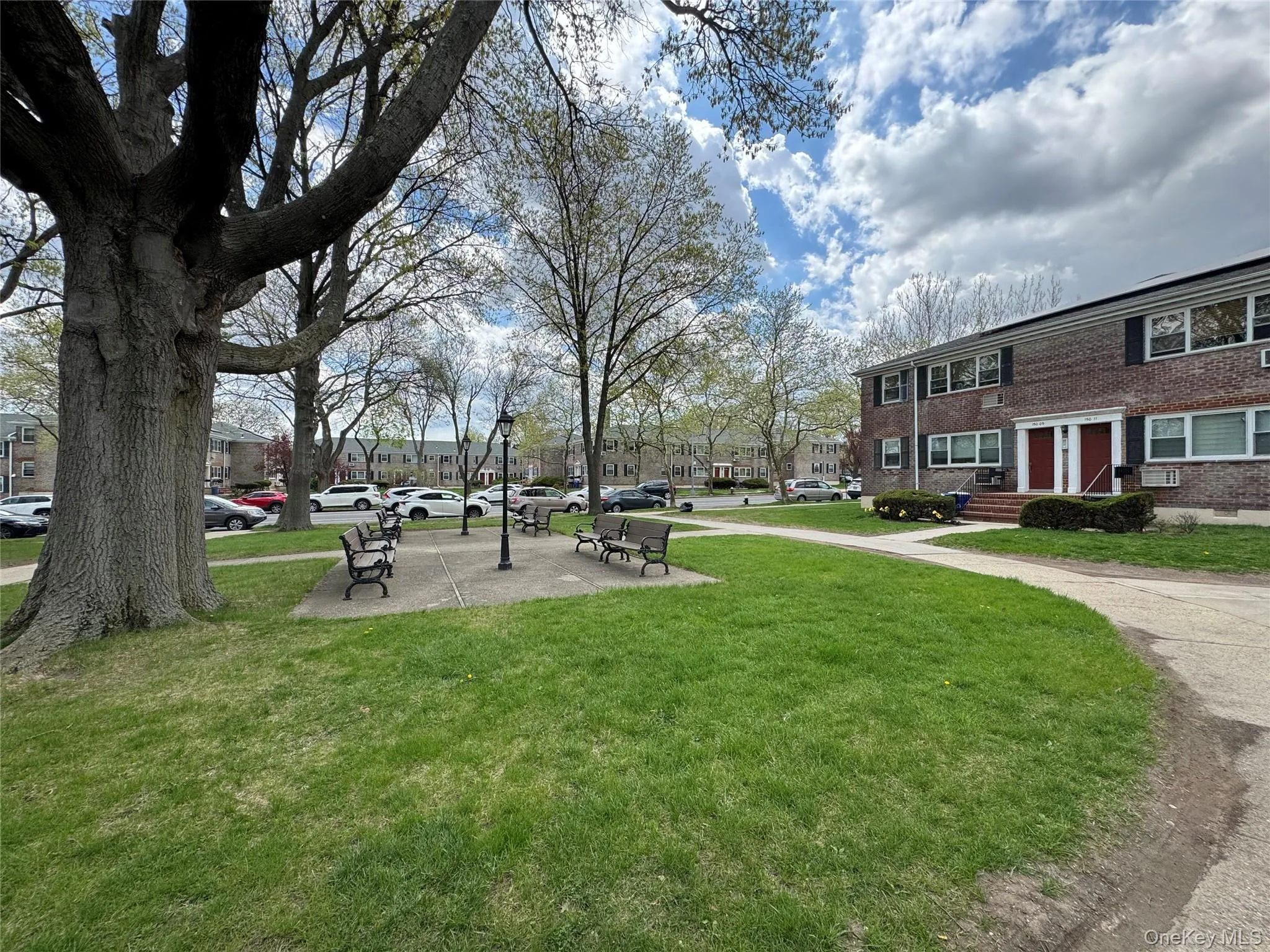 150-19 Jewel Ave, New York, NY, 1 Bedroom Bedrooms, 4 Rooms Rooms,1 BathroomBathrooms,Residential Sale,For Rent,Jewel Ave,0,998500 150-19 Jewel Ave, New York, NY, 1 Bedroom Bedrooms, 4 Rooms Rooms,1 BathroomBathrooms,Residential Sale,For Rent,Jewel Ave,0,998500