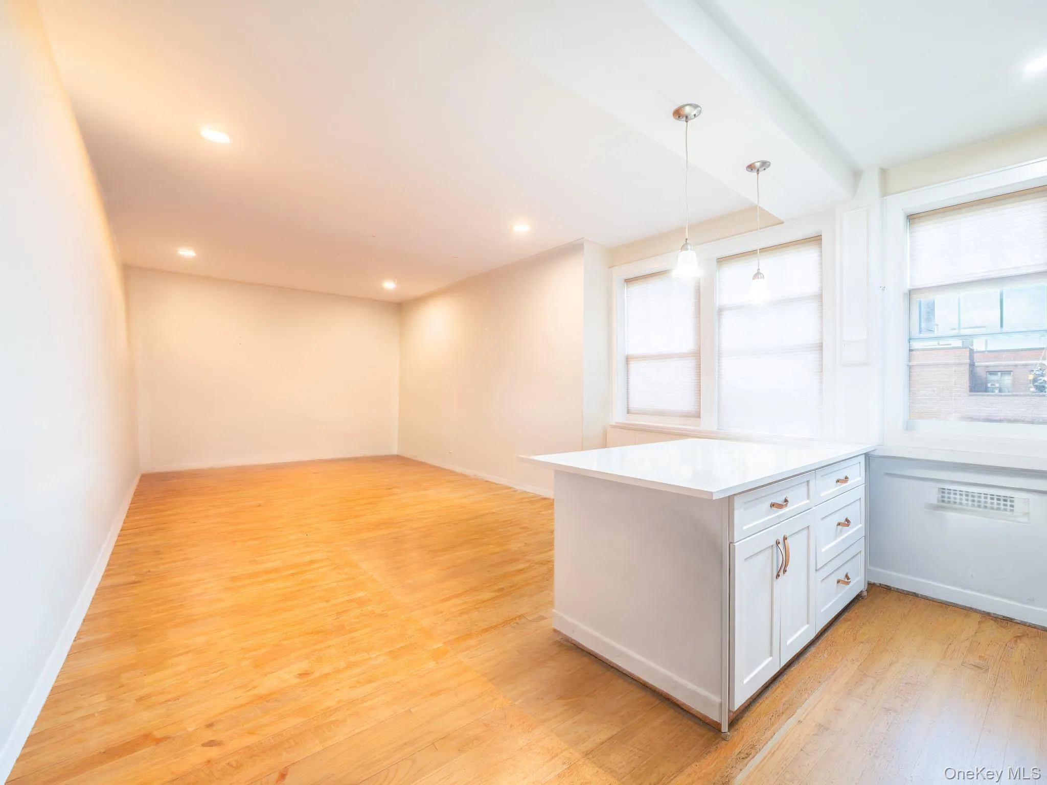 68-37 108th, New York, NY, 1 Bedroom Bedrooms, 4 Rooms Rooms,1 BathroomBathrooms,Residential,For Rent,108th,0,998502 68-37 108th, New York, NY, 1 Bedroom Bedrooms, 4 Rooms Rooms,1 BathroomBathrooms,Residential,For Rent,108th,0,998502