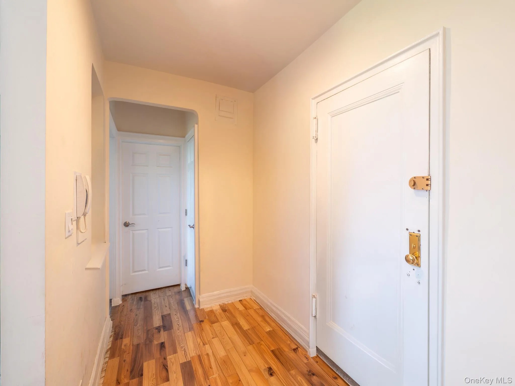 68-37 108th, New York, NY, 1 Bedroom Bedrooms, 4 Rooms Rooms,1 BathroomBathrooms,Residential,For Rent,108th,0,998502 68-37 108th, New York, NY, 1 Bedroom Bedrooms, 4 Rooms Rooms,1 BathroomBathrooms,Residential,For Rent,108th,0,998502