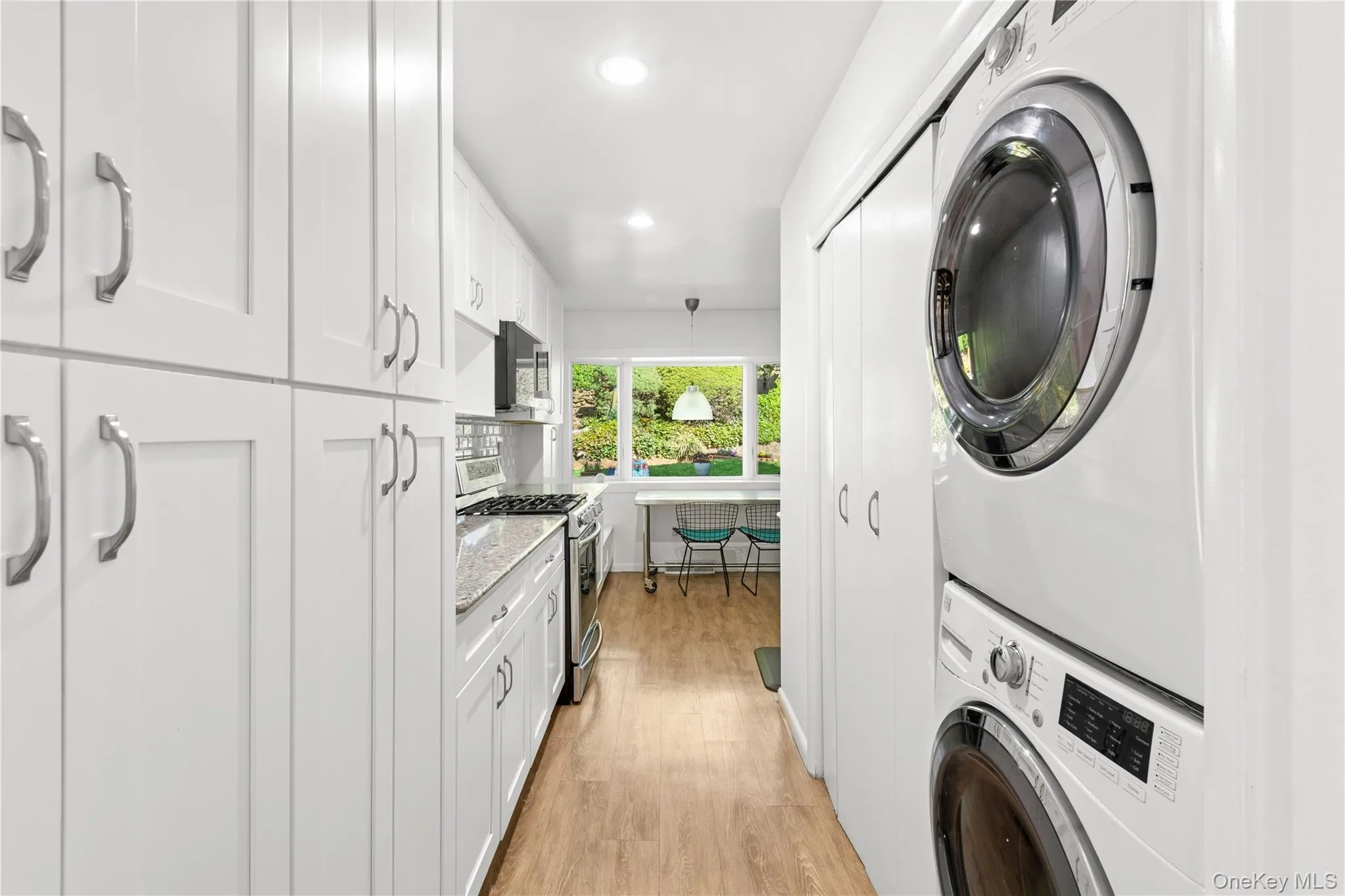 2737 Netherland Avenue, New York, NY, 3 Bedrooms Bedrooms, 10 Rooms Rooms,2 BathroomsBathrooms,Residential,For Rent,Netherland,0,998512 2737 Netherland Avenue, New York, NY, 3 Bedrooms Bedrooms, 10 Rooms Rooms,2 BathroomsBathrooms,Residential,For Rent,Netherland,0,998512