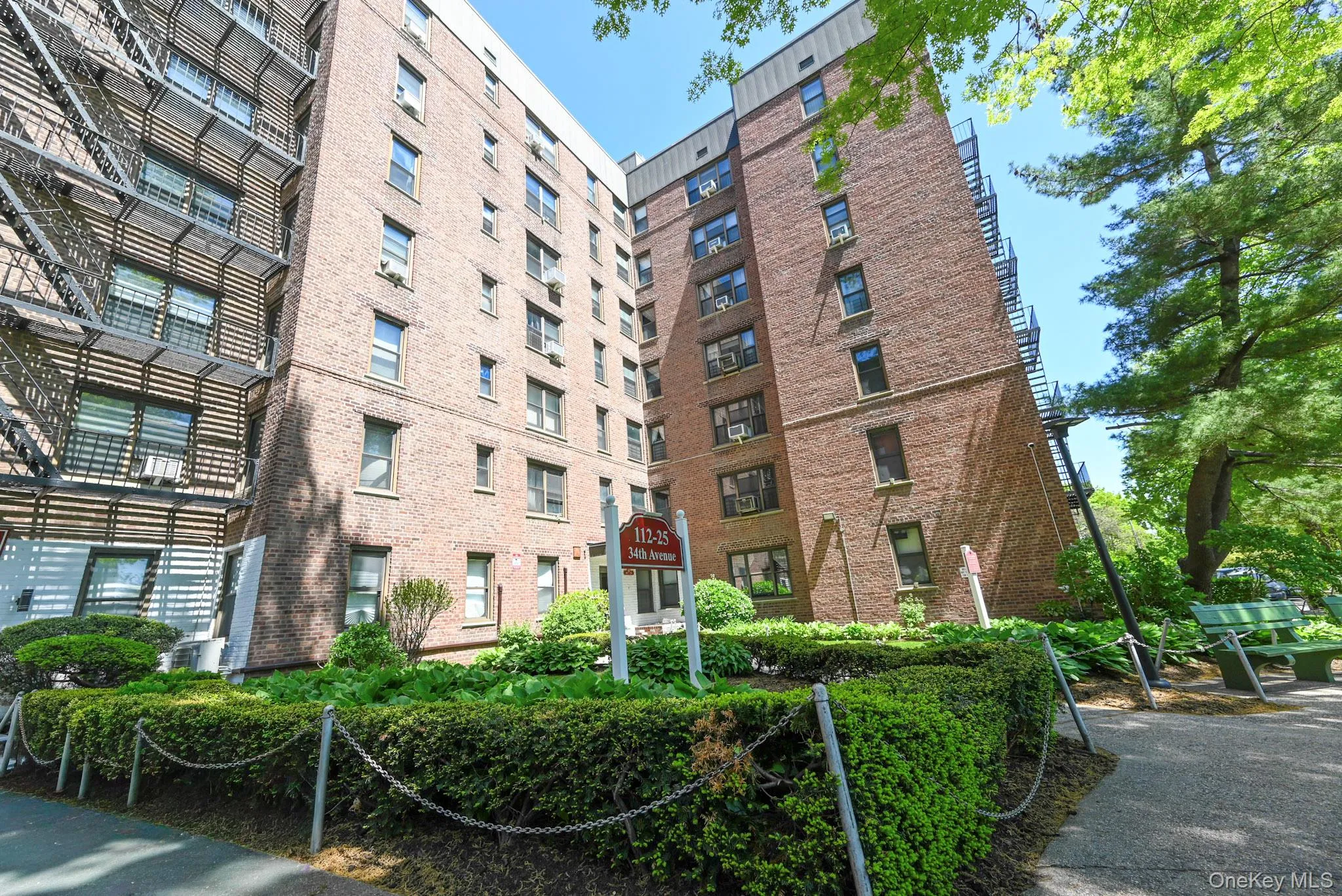 112-25 34th Avenue, New York, NY, 1 Bedroom Bedrooms, 3 Rooms Rooms,1 BathroomBathrooms,Residential Sale,For Rent,34th,0,998515 112-25 34th Avenue, New York, NY, 1 Bedroom Bedrooms, 3 Rooms Rooms,1 BathroomBathrooms,Residential Sale,For Rent,34th,0,998515