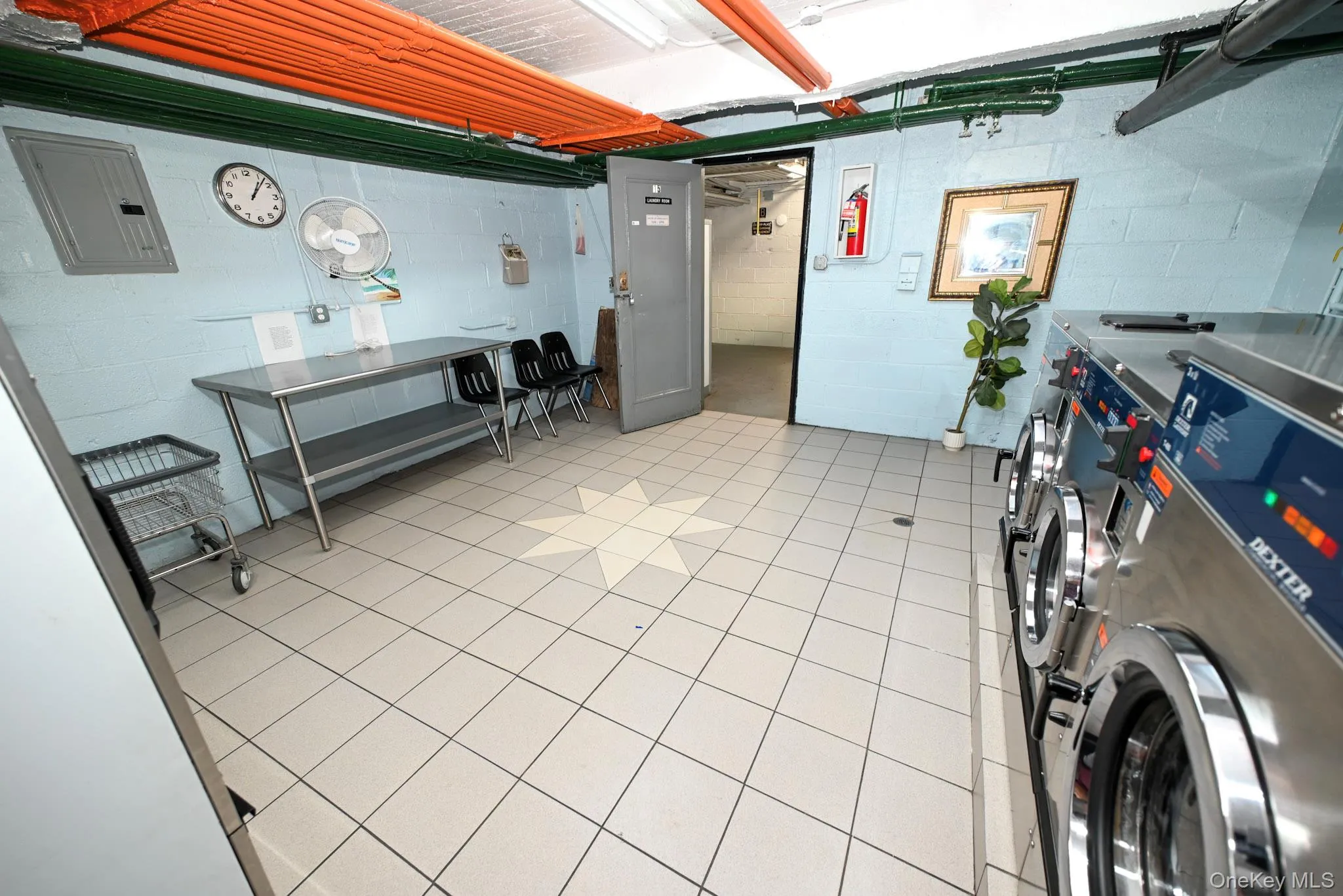 112-25 34th Avenue, New York, NY, 1 Bedroom Bedrooms, 3 Rooms Rooms,1 BathroomBathrooms,Residential Sale,For Rent,34th,0,998515 112-25 34th Avenue, New York, NY, 1 Bedroom Bedrooms, 3 Rooms Rooms,1 BathroomBathrooms,Residential Sale,For Rent,34th,0,998515