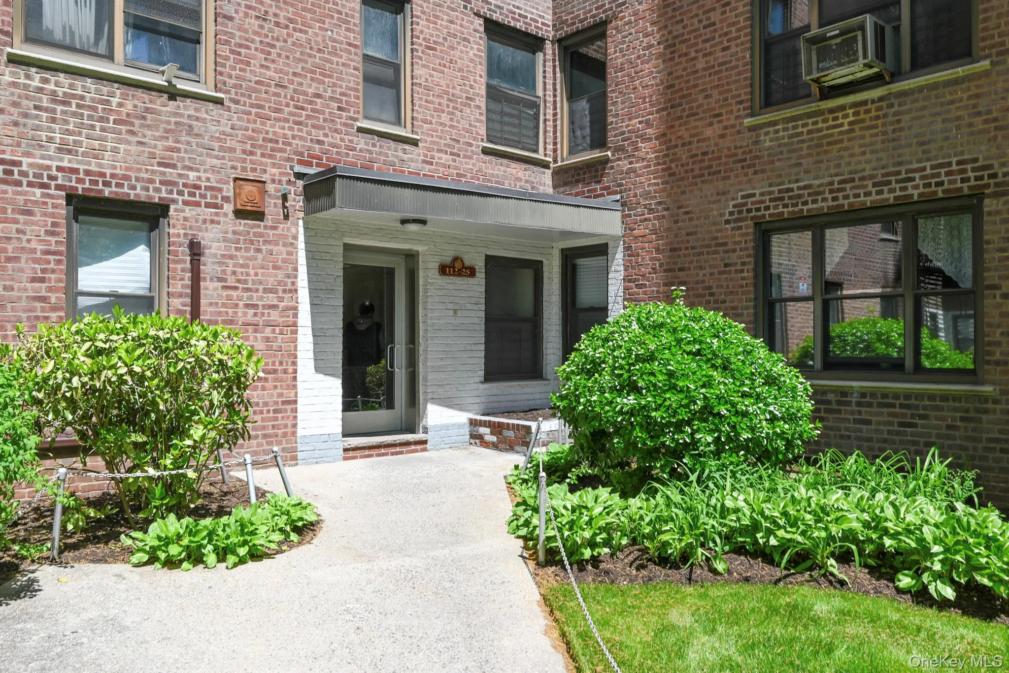 112-25 34th Avenue, New York, NY, 1 Bedroom Bedrooms, 3 Rooms Rooms,1 BathroomBathrooms,Residential Sale,For Rent,34th,0,998515 112-25 34th Avenue, New York, NY, 1 Bedroom Bedrooms, 3 Rooms Rooms,1 BathroomBathrooms,Residential Sale,For Rent,34th,0,998515