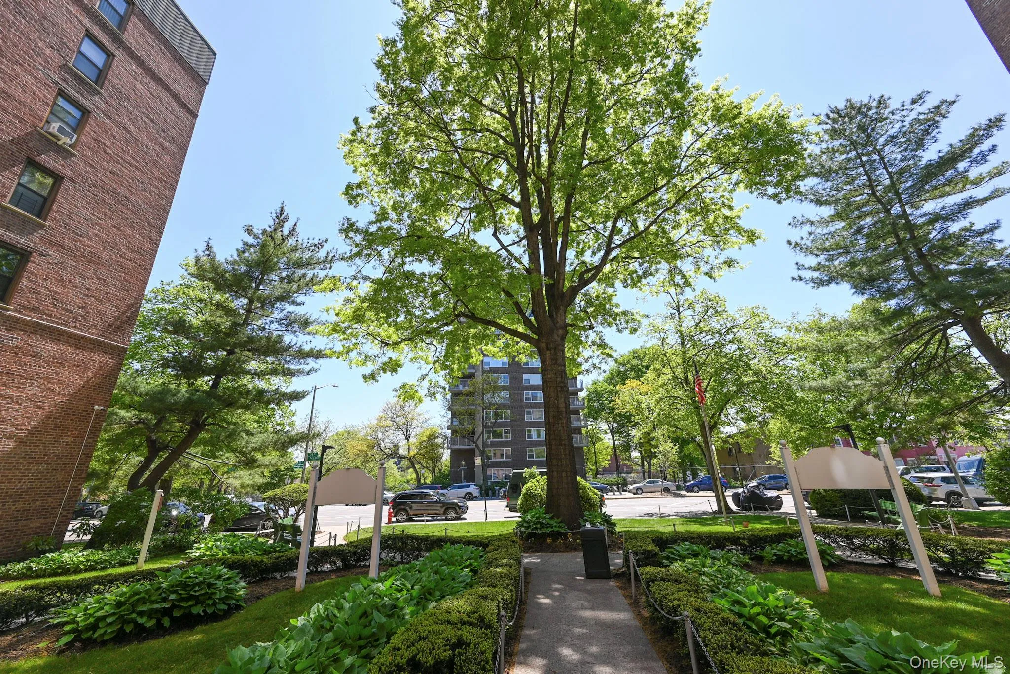 112-25 34th Avenue, New York, NY, 1 Bedroom Bedrooms, 3 Rooms Rooms,1 BathroomBathrooms,Residential Sale,For Rent,34th,0,998515 112-25 34th Avenue, New York, NY, 1 Bedroom Bedrooms, 3 Rooms Rooms,1 BathroomBathrooms,Residential Sale,For Rent,34th,0,998515