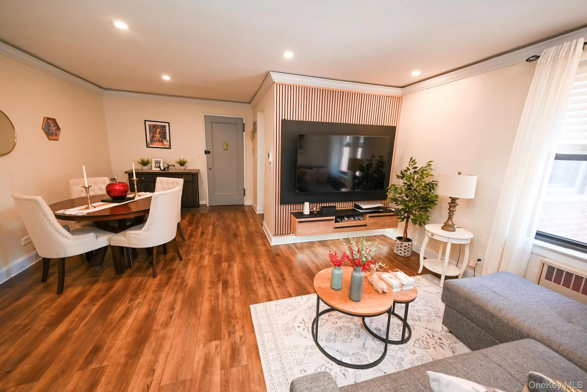 112-25 34th Avenue, New York, NY, 1 Bedroom Bedrooms, 3 Rooms Rooms,1 BathroomBathrooms,Residential Sale,For Rent,34th,0,998515 112-25 34th Avenue, New York, NY, 1 Bedroom Bedrooms, 3 Rooms Rooms,1 BathroomBathrooms,Residential Sale,For Rent,34th,0,998515
