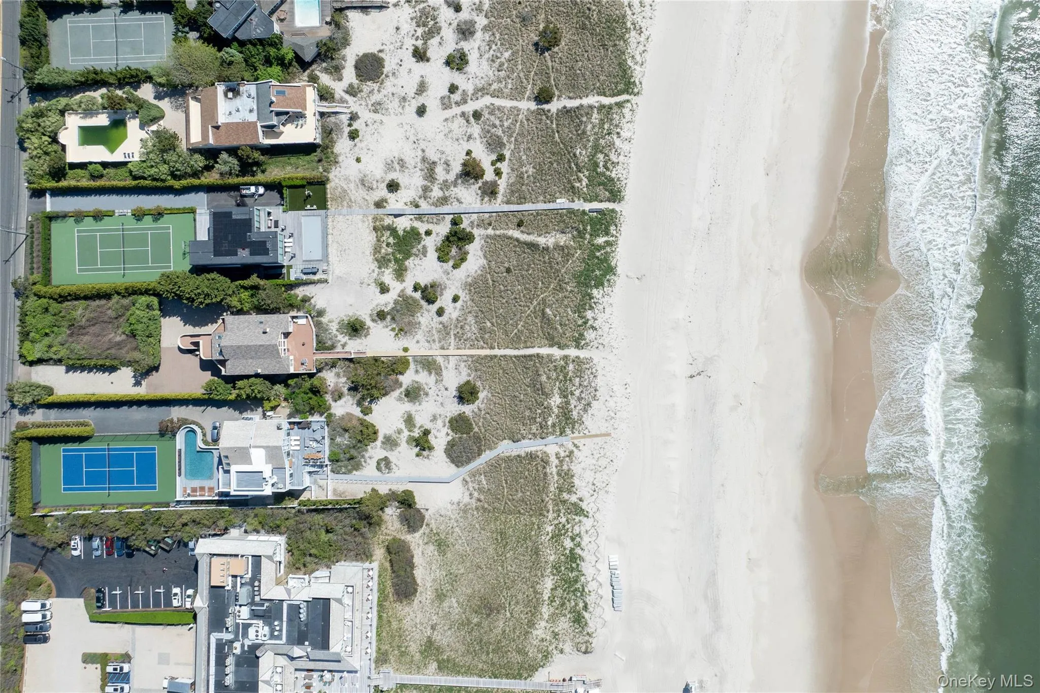 373 Dune Road, Southampton, NY, 4 Bedrooms Bedrooms, 7 Rooms Rooms,4 BathroomsBathrooms,Residential,For Rent,Dune,0,998516 373 Dune Road, Southampton, NY, 4 Bedrooms Bedrooms, 7 Rooms Rooms,4 BathroomsBathrooms,Residential,For Rent,Dune,0,998516