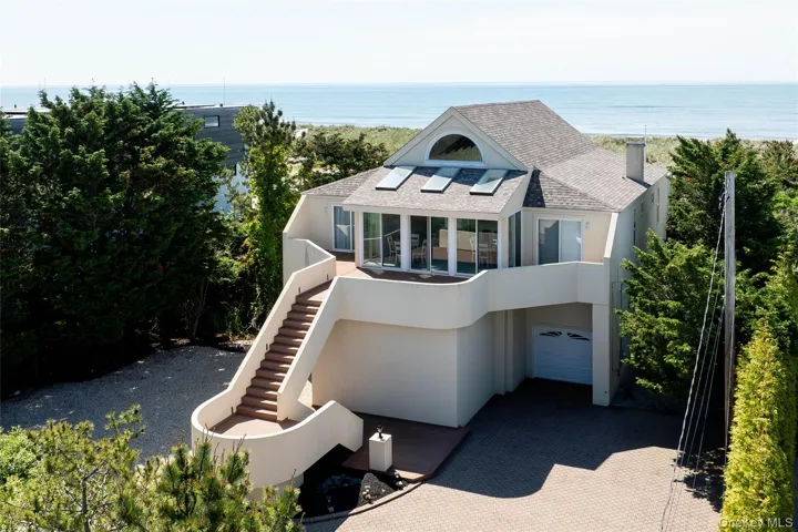 373 Dune Road, Southampton, New York 11978