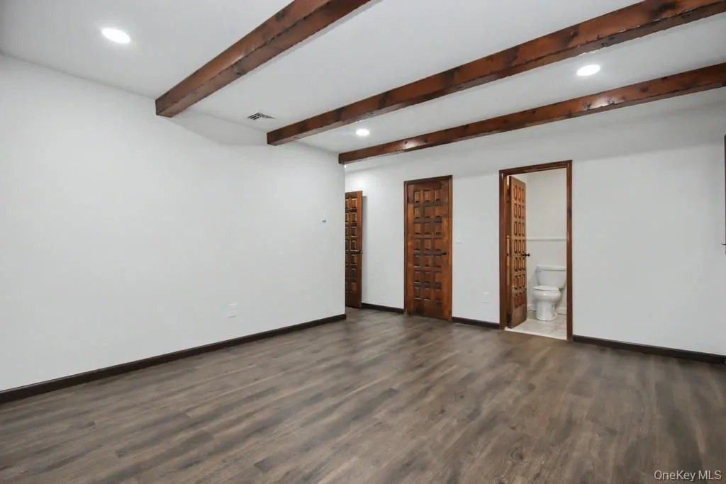 18 Hillside View Road, Carmel, NY, 4 Bedrooms Bedrooms, 11 Rooms Rooms,2 BathroomsBathrooms,Residential,For Rent,Hillside View,0,998518 18 Hillside View Road, Carmel, NY, 4 Bedrooms Bedrooms, 11 Rooms Rooms,2 BathroomsBathrooms,Residential,For Rent,Hillside View,0,998518