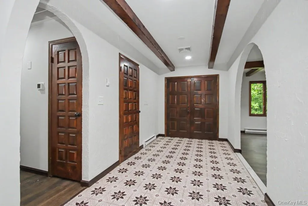 18 Hillside View Road, Carmel, NY, 4 Bedrooms Bedrooms, 11 Rooms Rooms,2 BathroomsBathrooms,Residential,For Rent,Hillside View,0,998518 18 Hillside View Road, Carmel, NY, 4 Bedrooms Bedrooms, 11 Rooms Rooms,2 BathroomsBathrooms,Residential,For Rent,Hillside View,0,998518
