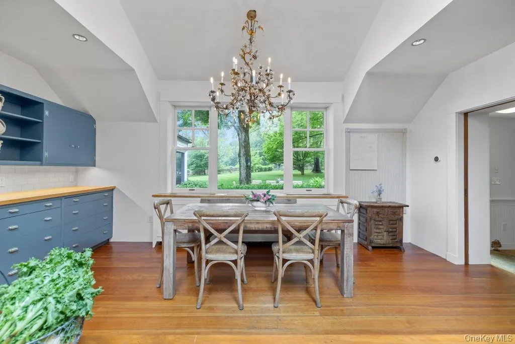 3 Old Shop Road, Lewisboro, NY, 6 Bedrooms Bedrooms, 10 Rooms Rooms,3 BathroomsBathrooms,Residential,For Rent,Old Shop,0,998526 3 Old Shop Road, Lewisboro, NY, 6 Bedrooms Bedrooms, 10 Rooms Rooms,3 BathroomsBathrooms,Residential,For Rent,Old Shop,0,998526