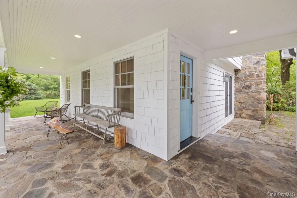 3 Old Shop Road, Lewisboro, NY, 6 Bedrooms Bedrooms, 10 Rooms Rooms,3 BathroomsBathrooms,Residential,For Rent,Old Shop,0,998526 3 Old Shop Road, Lewisboro, NY, 6 Bedrooms Bedrooms, 10 Rooms Rooms,3 BathroomsBathrooms,Residential,For Rent,Old Shop,0,998526