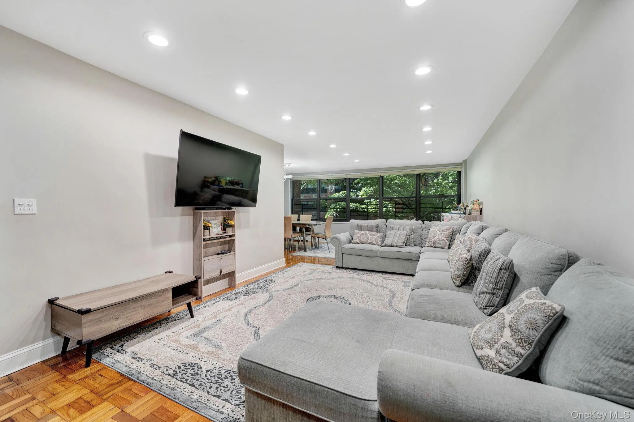 75-34 Bell Boulevard, New York, NY, 3 Bedrooms Bedrooms, 7 Rooms Rooms,2 BathroomsBathrooms,Residential Sale,For Rent,Bell,0,998531 75-34 Bell Boulevard, New York, NY, 3 Bedrooms Bedrooms, 7 Rooms Rooms,2 BathroomsBathrooms,Residential Sale,For Rent,Bell,0,998531