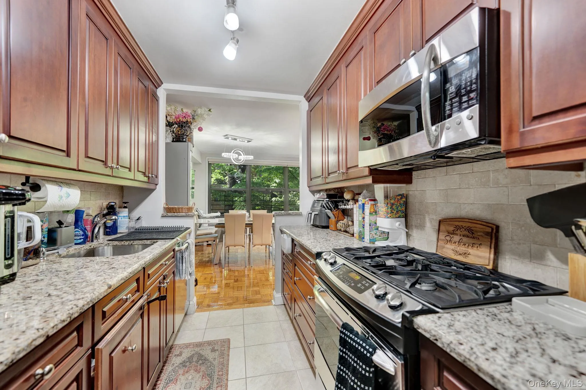 75-34 Bell Boulevard, New York, NY, 3 Bedrooms Bedrooms, 7 Rooms Rooms,2 BathroomsBathrooms,Residential Sale,For Rent,Bell,0,998531 75-34 Bell Boulevard, New York, NY, 3 Bedrooms Bedrooms, 7 Rooms Rooms,2 BathroomsBathrooms,Residential Sale,For Rent,Bell,0,998531