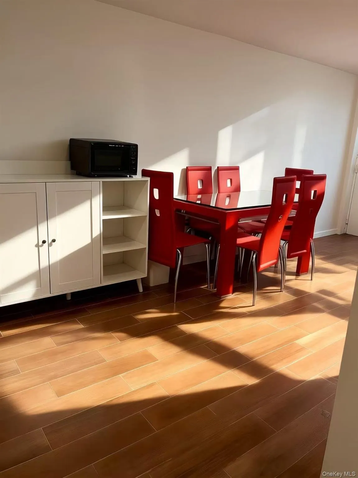 8548 Little Neck Parkway, New York, NY, 4 Bedrooms Bedrooms, 12 Rooms Rooms,2 BathroomsBathrooms,Residential,For Rent,Little Neck,0,998536 8548 Little Neck Parkway, New York, NY, 4 Bedrooms Bedrooms, 12 Rooms Rooms,2 BathroomsBathrooms,Residential,For Rent,Little Neck,0,998536