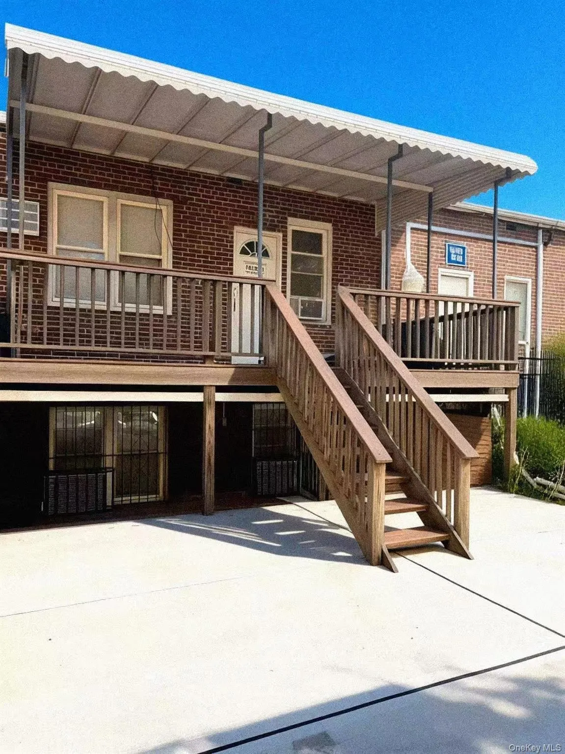 8548 Little Neck Parkway, New York, NY, 4 Bedrooms Bedrooms, 12 Rooms Rooms,2 BathroomsBathrooms,Residential,For Rent,Little Neck,0,998536 8548 Little Neck Parkway, New York, NY, 4 Bedrooms Bedrooms, 12 Rooms Rooms,2 BathroomsBathrooms,Residential,For Rent,Little Neck,0,998536