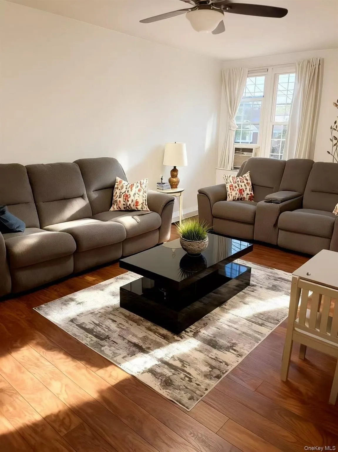 8548 Little Neck Parkway, New York, NY, 4 Bedrooms Bedrooms, 12 Rooms Rooms,2 BathroomsBathrooms,Residential,For Rent,Little Neck,0,998536 8548 Little Neck Parkway, New York, NY, 4 Bedrooms Bedrooms, 12 Rooms Rooms,2 BathroomsBathrooms,Residential,For Rent,Little Neck,0,998536