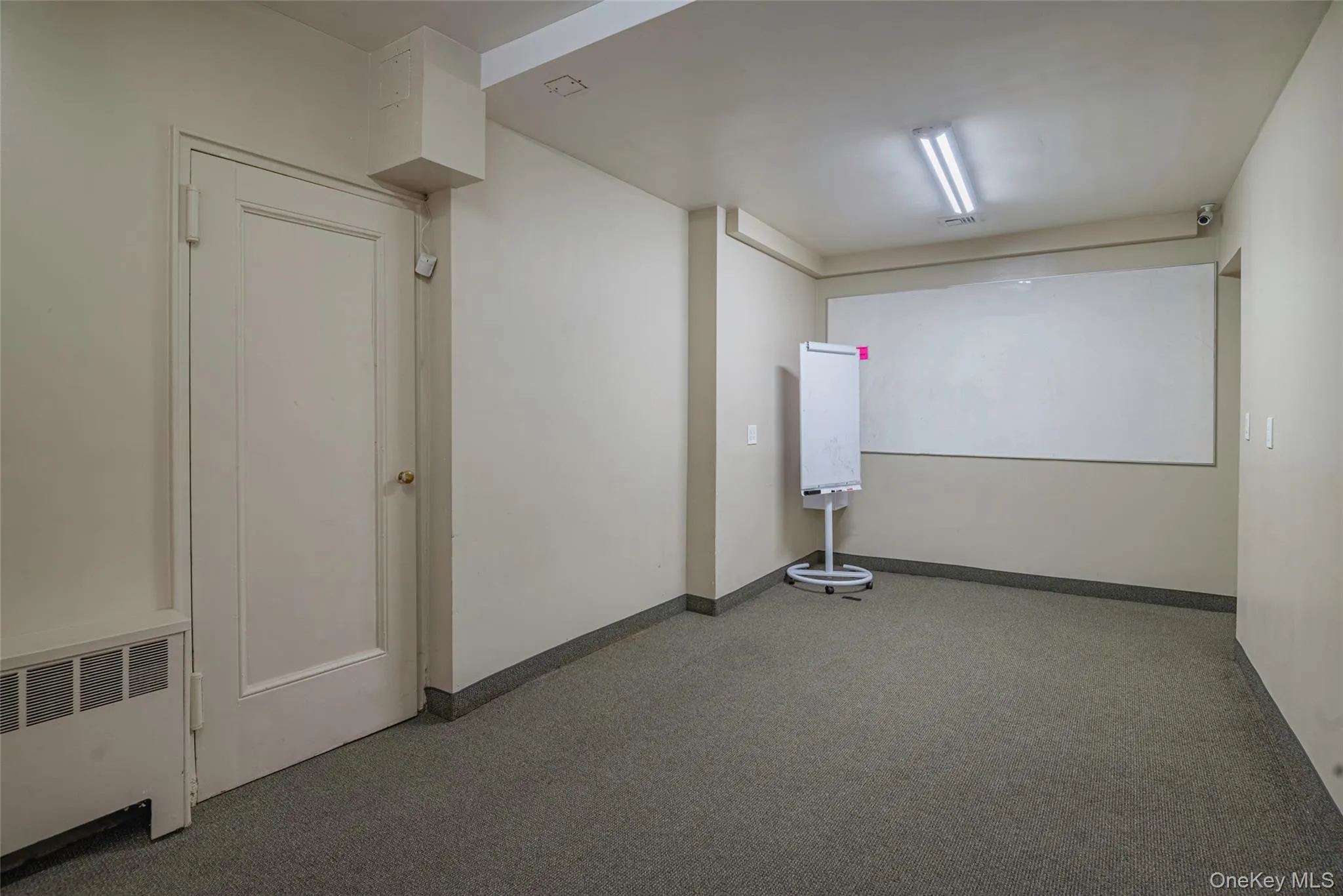 42-02 192nd Street, New York, NY, ,Commercial Lease,For Rent,192nd,0,998537 42-02 192nd Street, New York, NY, ,Commercial Lease,For Rent,192nd,0,998537