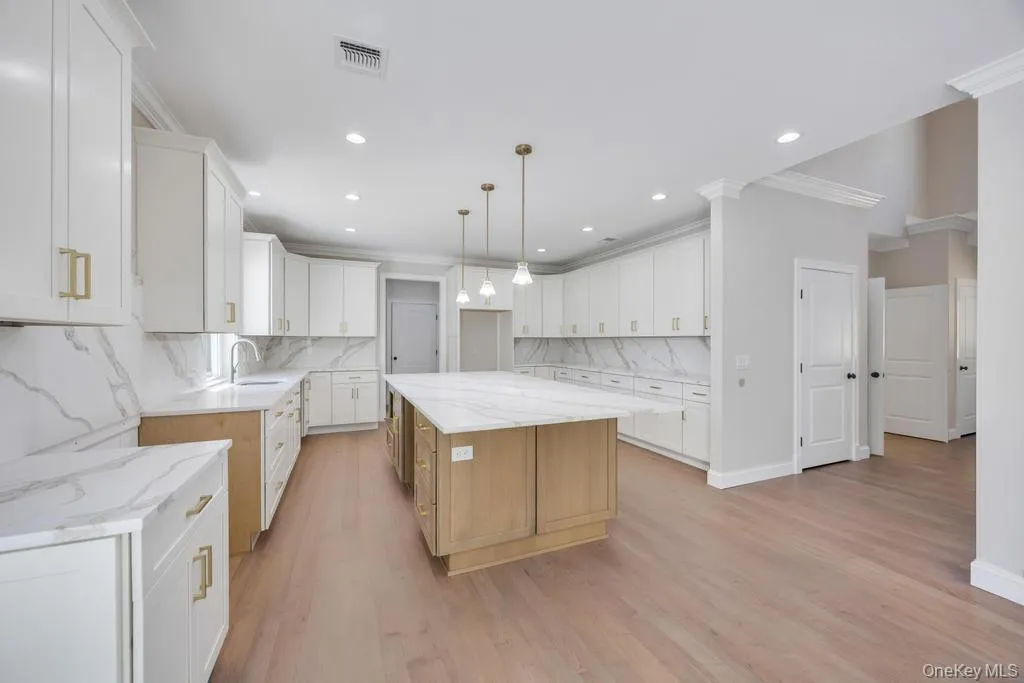 44 Elder Avenue, Brookhaven, NY, 4 Bedrooms Bedrooms, 9 Rooms Rooms,3 BathroomsBathrooms,Residential Sale,For Rent,Elder,0,998538 44 Elder Avenue, Brookhaven, NY, 4 Bedrooms Bedrooms, 9 Rooms Rooms,3 BathroomsBathrooms,Residential Sale,For Rent,Elder,0,998538