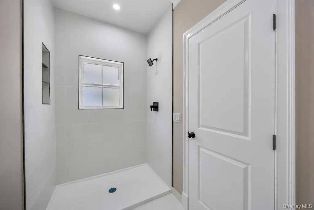 44 Elder Avenue, Brookhaven, NY, 4 Bedrooms Bedrooms, 9 Rooms Rooms,3 BathroomsBathrooms,Residential Sale,For Rent,Elder,0,998538 44 Elder Avenue, Brookhaven, NY, 4 Bedrooms Bedrooms, 9 Rooms Rooms,3 BathroomsBathrooms,Residential Sale,For Rent,Elder,0,998538