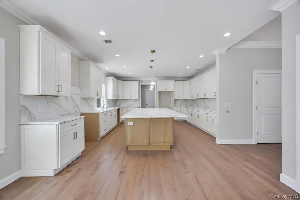 44 Elder Avenue, Brookhaven, NY, 4 Bedrooms Bedrooms, 9 Rooms Rooms,3 BathroomsBathrooms,Residential Sale,For Rent,Elder,0,998538 44 Elder Avenue, Brookhaven, NY, 4 Bedrooms Bedrooms, 9 Rooms Rooms,3 BathroomsBathrooms,Residential Sale,For Rent,Elder,0,998538