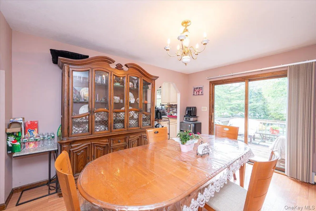 219 Kensington Avenue, Islip, NY, 5 Bedrooms Bedrooms, 10 Rooms Rooms,3 BathroomsBathrooms,Residential,For Rent,Kensington,0,998539 219 Kensington Avenue, Islip, NY, 5 Bedrooms Bedrooms, 10 Rooms Rooms,3 BathroomsBathrooms,Residential,For Rent,Kensington,0,998539