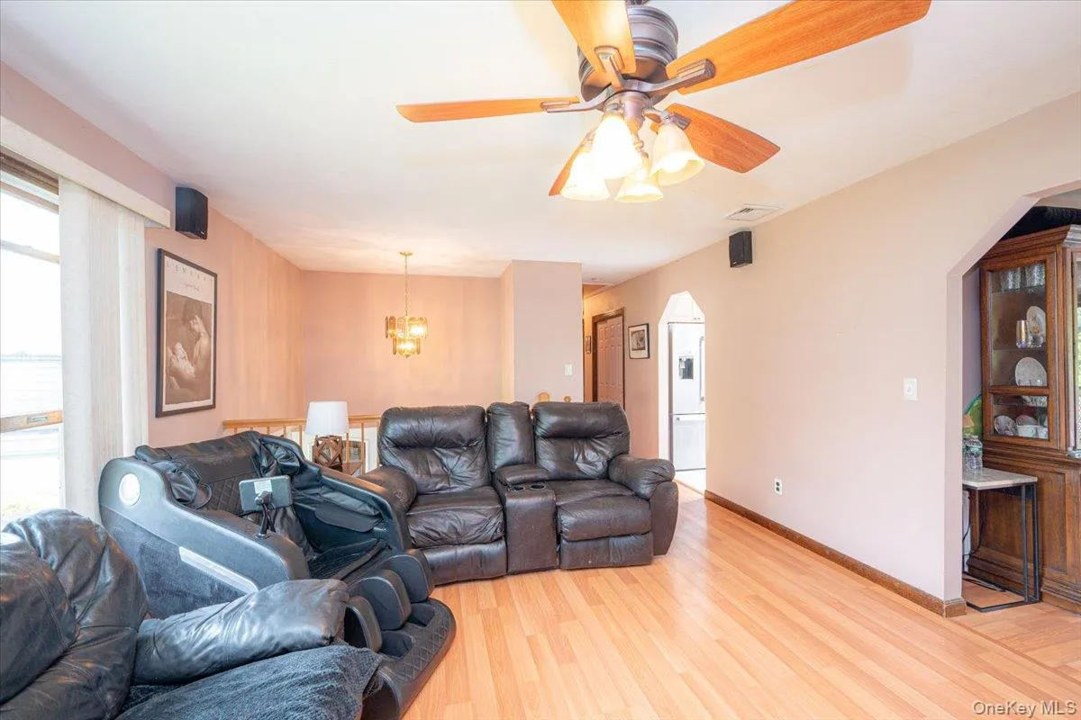 219 Kensington Avenue, Islip, NY, 5 Bedrooms Bedrooms, 10 Rooms Rooms,3 BathroomsBathrooms,Residential,For Rent,Kensington,0,998539 219 Kensington Avenue, Islip, NY, 5 Bedrooms Bedrooms, 10 Rooms Rooms,3 BathroomsBathrooms,Residential,For Rent,Kensington,0,998539