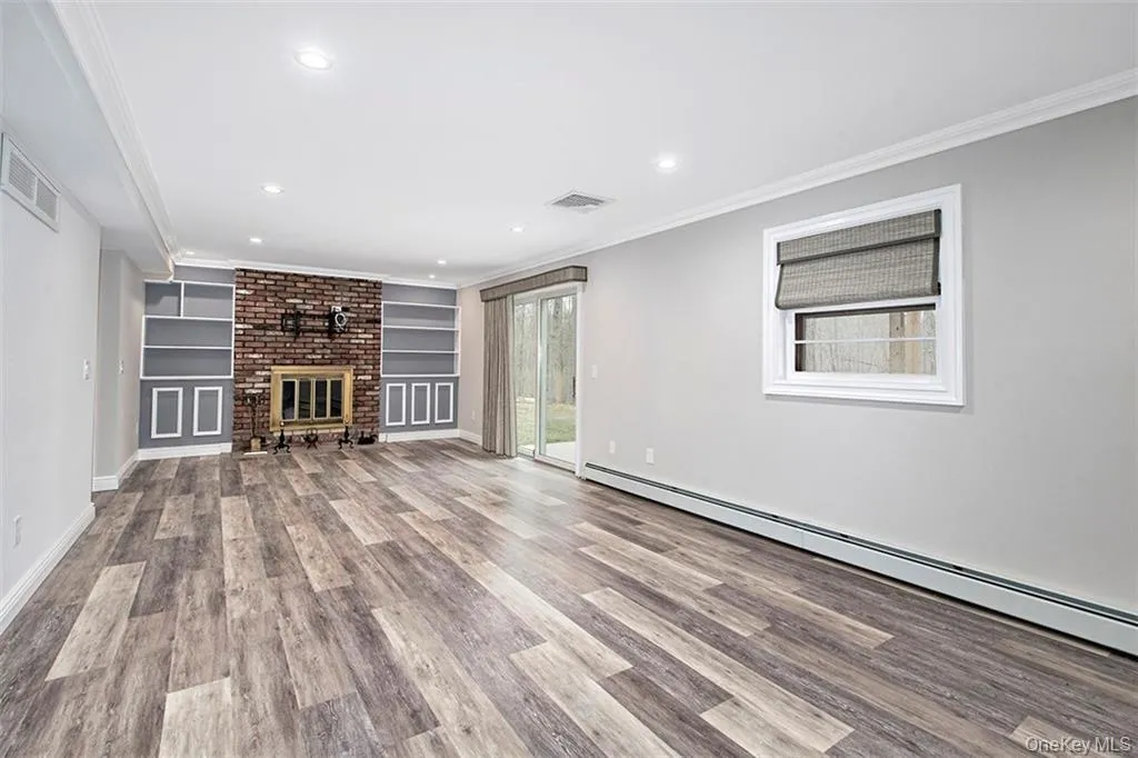 Lower level Family or Play Room with walk out to rear yard Lower level Family or Play Room with walk out to rear yard