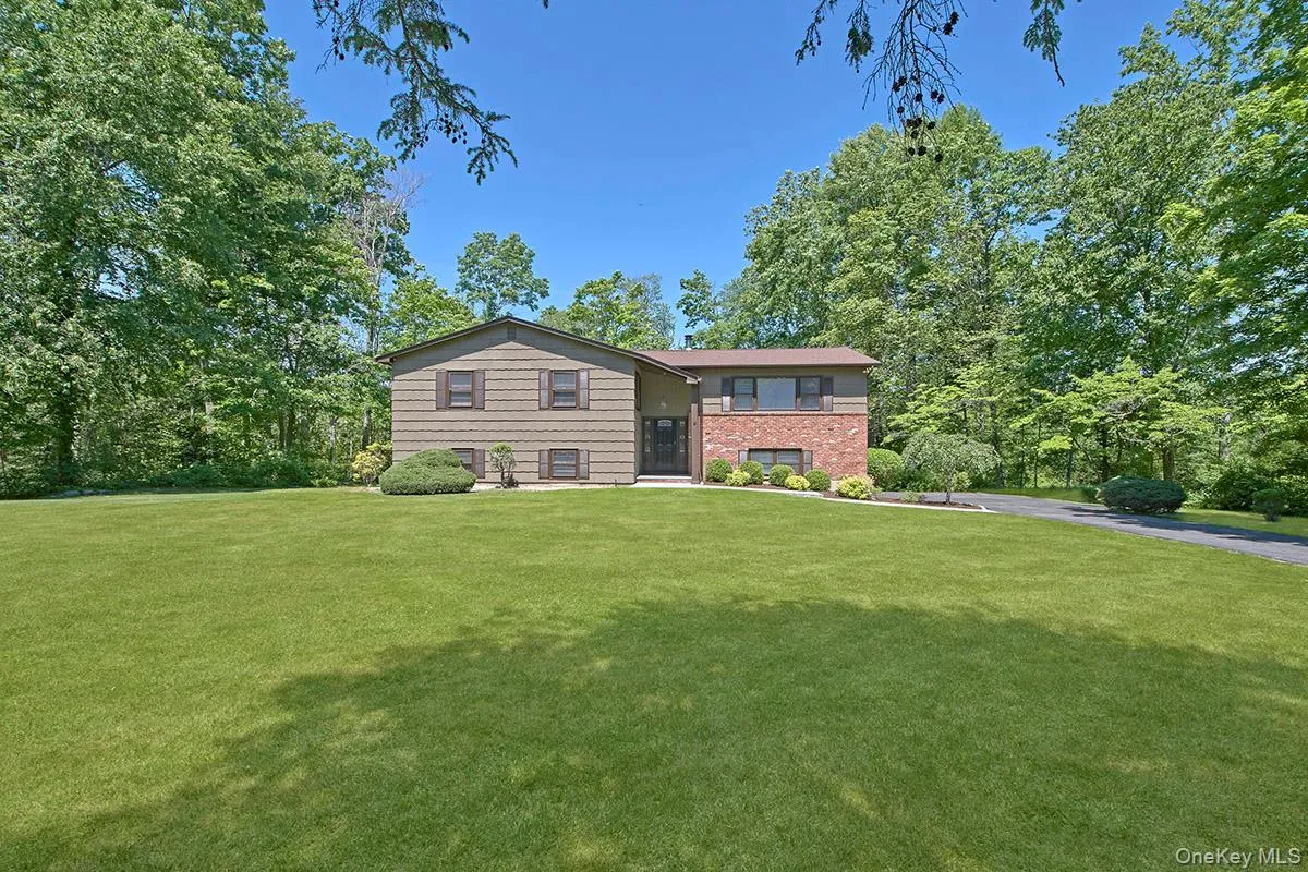74 Edgewood Road, Ossining, NY, 3 Bedrooms Bedrooms, 8 Rooms Rooms,2 BathroomsBathrooms,Residential Lease,For Rent,Edgewood,0,998540 74 Edgewood Road, Ossining, NY, 3 Bedrooms Bedrooms, 8 Rooms Rooms,2 BathroomsBathrooms,Residential Lease,For Rent,Edgewood,0,998540