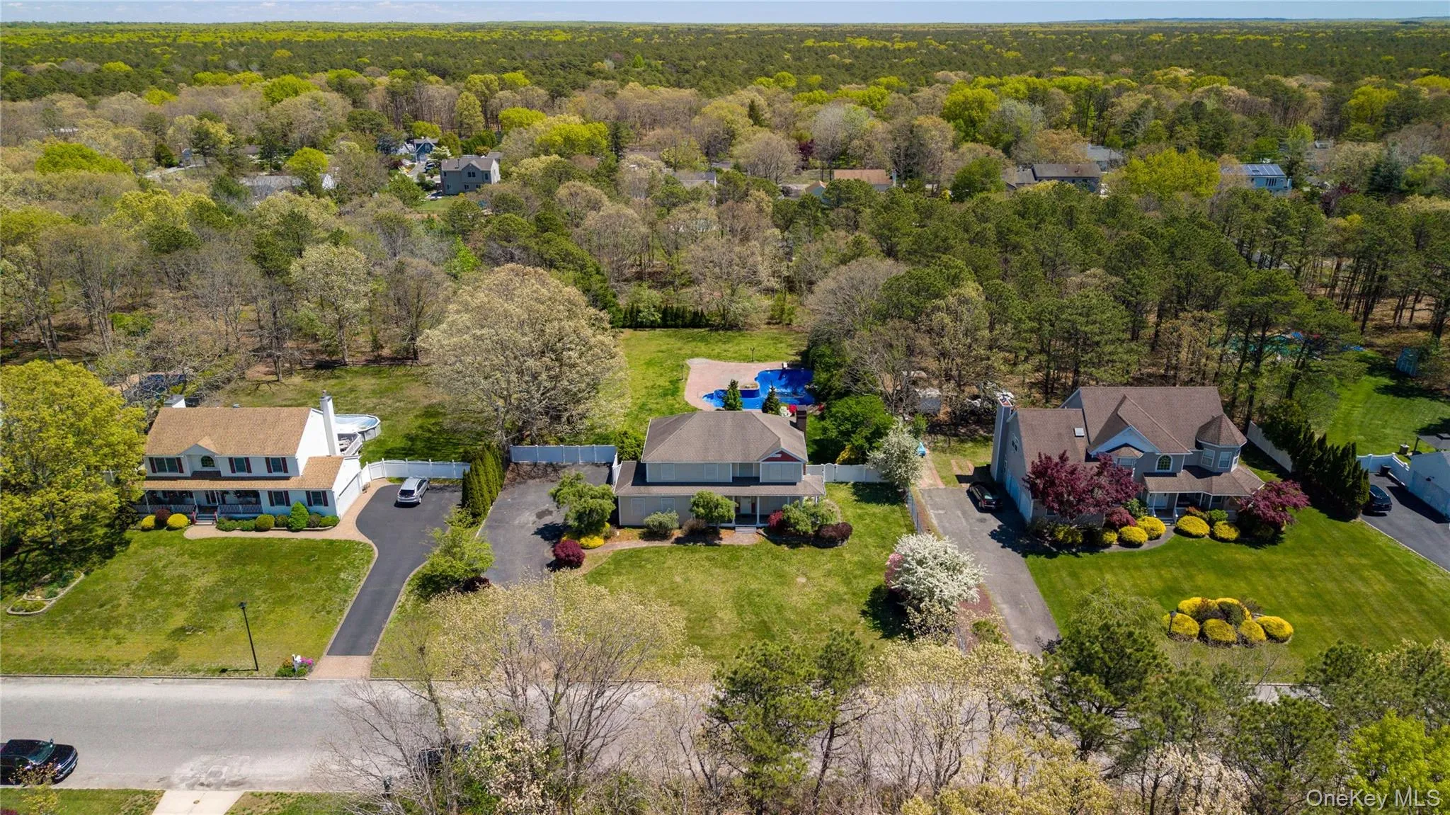477 Harrison Avenue, Brookhaven, NY, 4 Bedrooms Bedrooms, 8 Rooms Rooms,2 BathroomsBathrooms,Residential,For Rent,Harrison,0,998541 477 Harrison Avenue, Brookhaven, NY, 4 Bedrooms Bedrooms, 8 Rooms Rooms,2 BathroomsBathrooms,Residential,For Rent,Harrison,0,998541