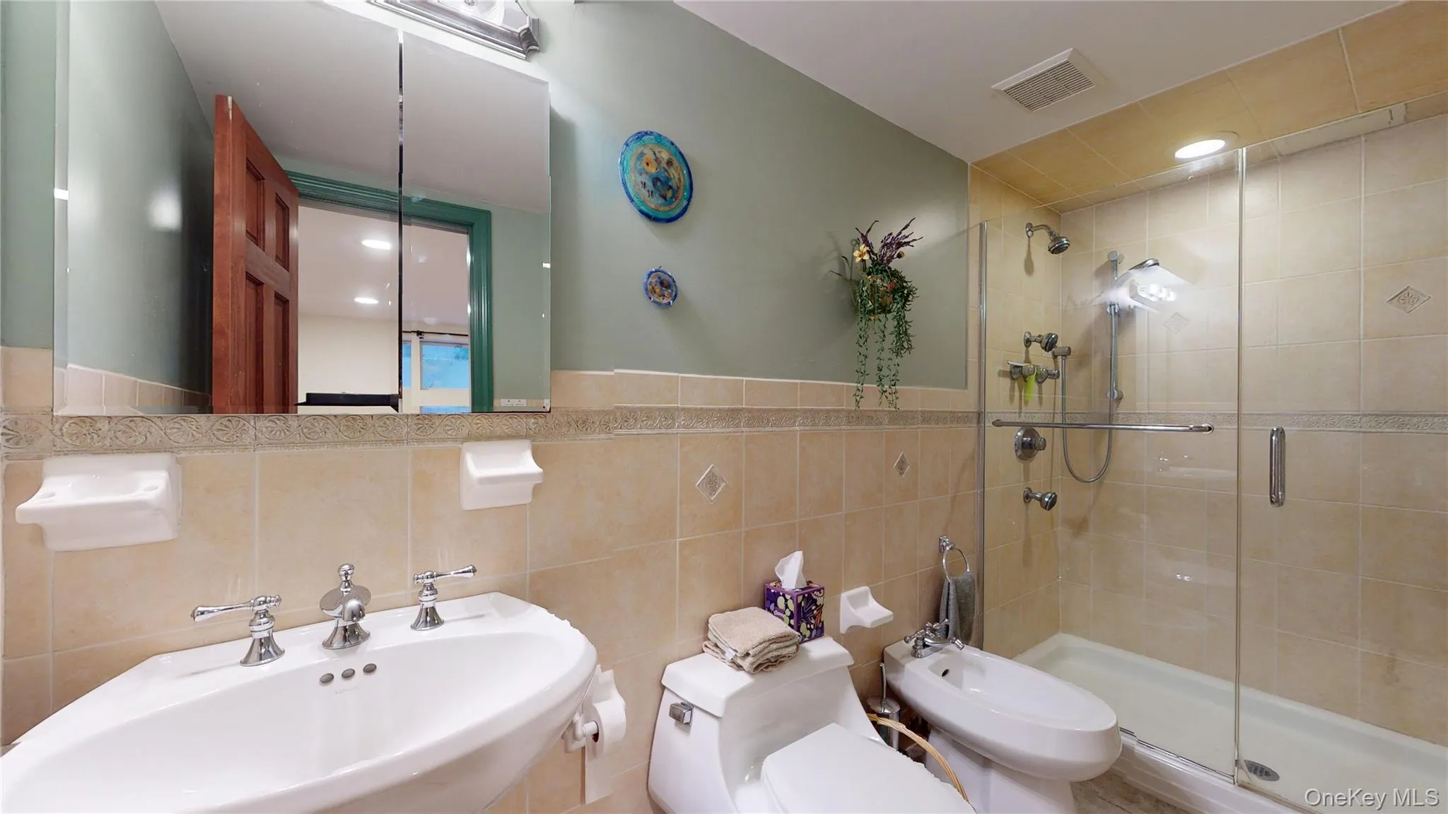 3401 Homestead Avenue, Hempstead, NY, 3 Bedrooms Bedrooms, 8 Rooms Rooms,3 BathroomsBathrooms,Residential,For Rent,Homestead,0,998545 3401 Homestead Avenue, Hempstead, NY, 3 Bedrooms Bedrooms, 8 Rooms Rooms,3 BathroomsBathrooms,Residential,For Rent,Homestead,0,998545