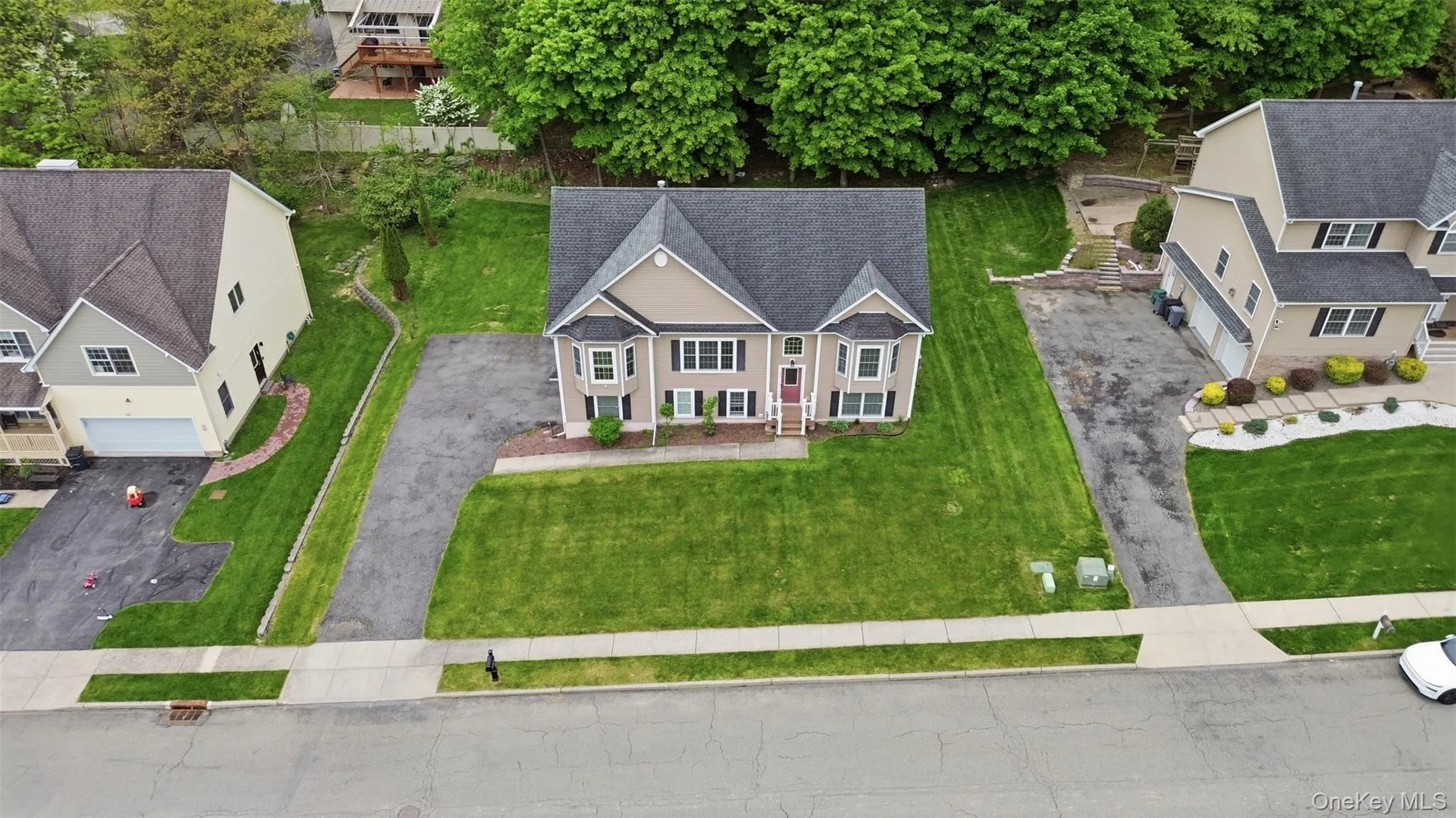 10 Village Gate Way, Monroe, NY, 4 Bedrooms Bedrooms, 8 Rooms Rooms,2 BathroomsBathrooms,Residential,For Rent,Village Gate,0,998546 10 Village Gate Way, Monroe, NY, 4 Bedrooms Bedrooms, 8 Rooms Rooms,2 BathroomsBathrooms,Residential,For Rent,Village Gate,0,998546